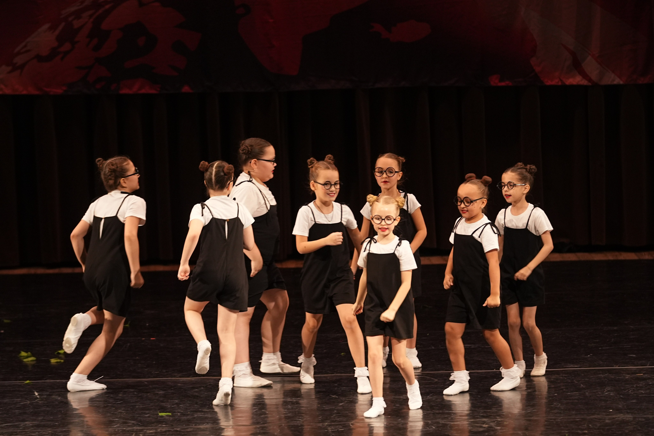 7 декабря, блок 2, г. Москва. Золотое яблочко