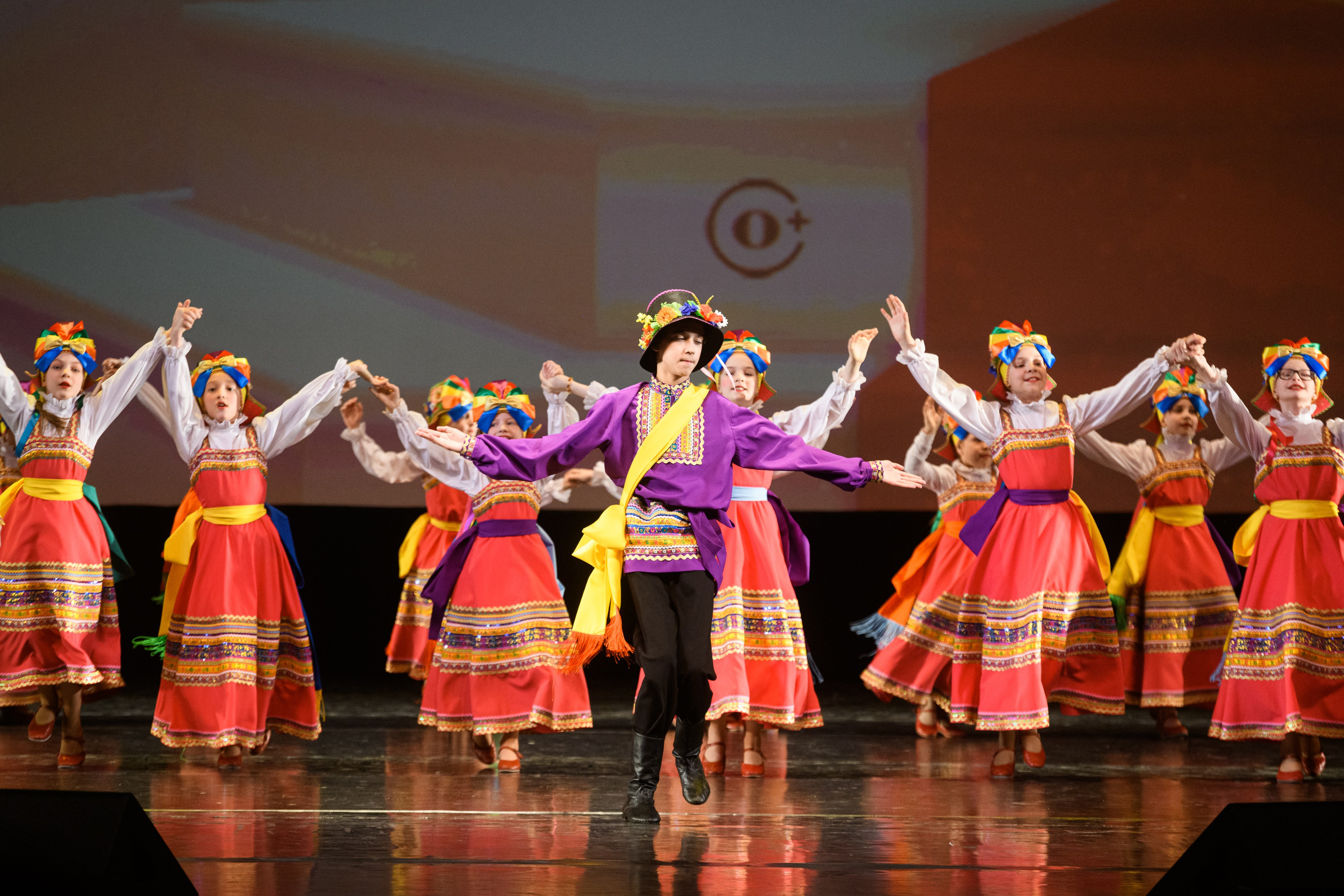 23 апреля, часть 1, БКЗ Октябрьский, г. Санкт-Петербург. Золотое яблочко