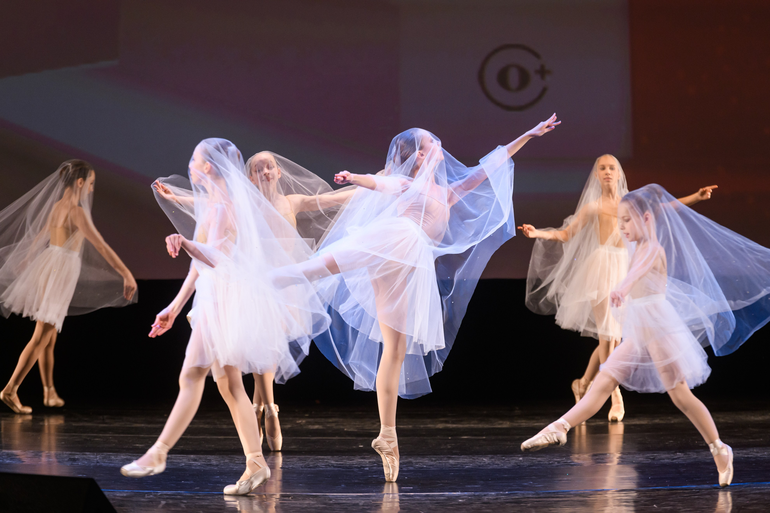 23 апреля, часть 1, БКЗ Октябрьский, г. Санкт-Петербург. Золотое яблочко