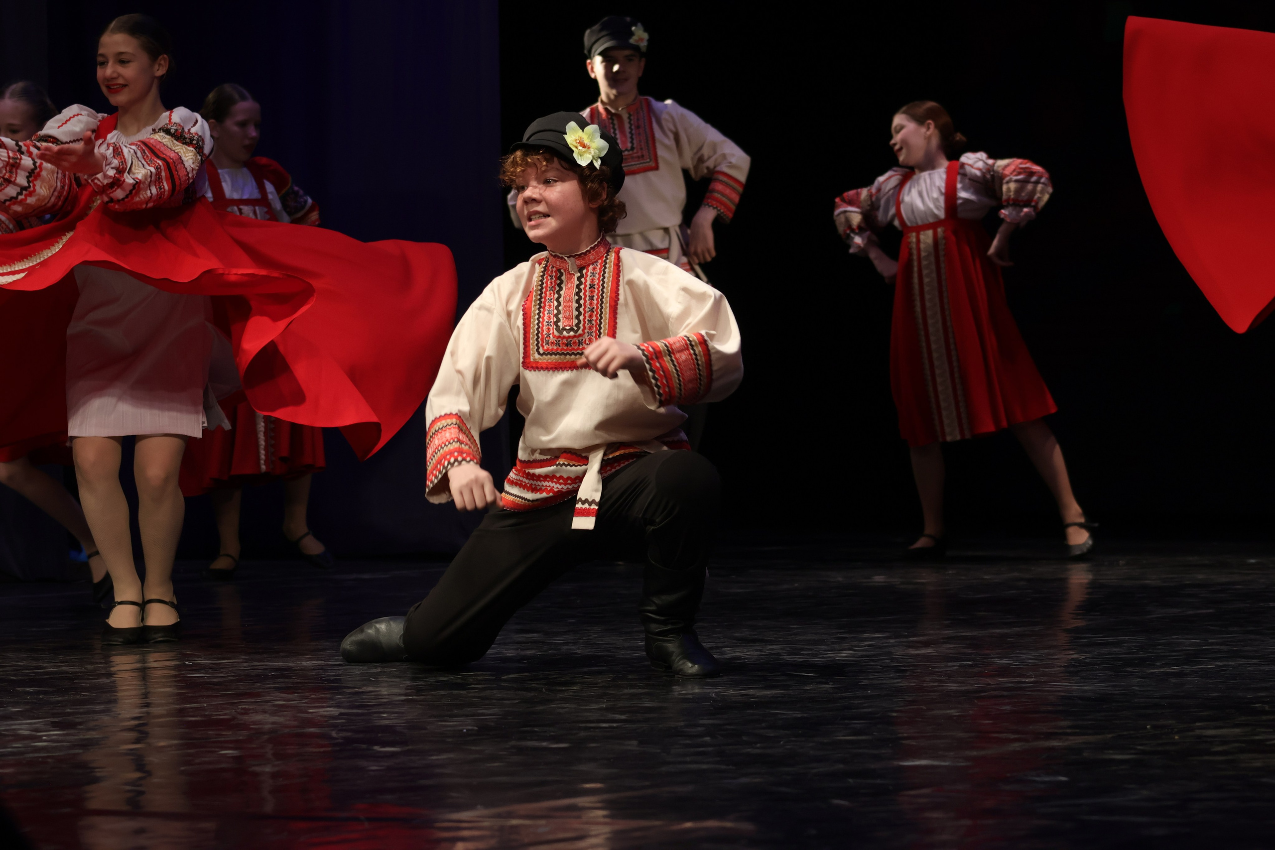 13 апреля, г. Томск. Золотое яблочко