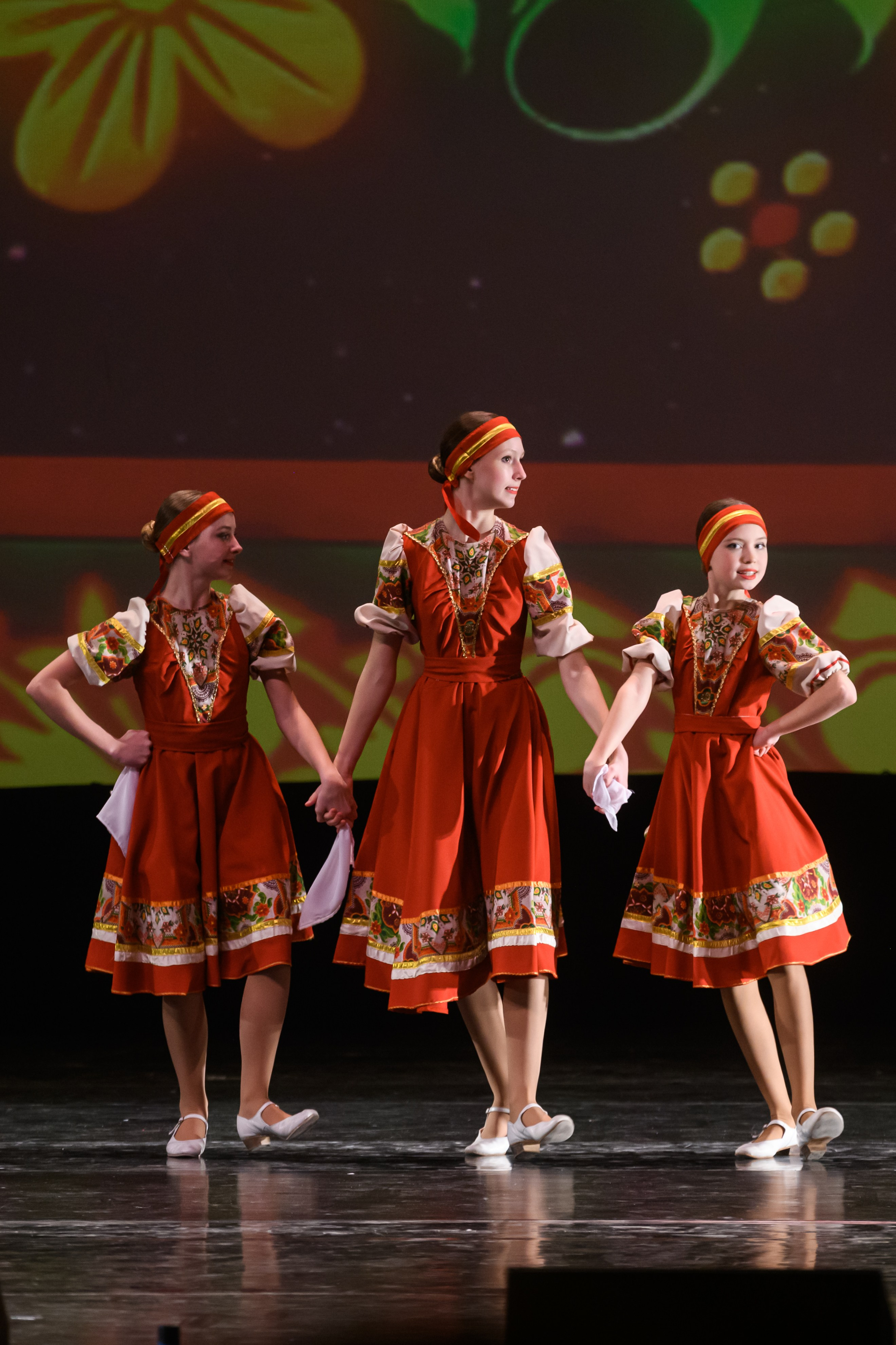 23 апреля, часть 2, БКЗ Октябрьский, г. Санкт-Петербург. Золотое яблочко