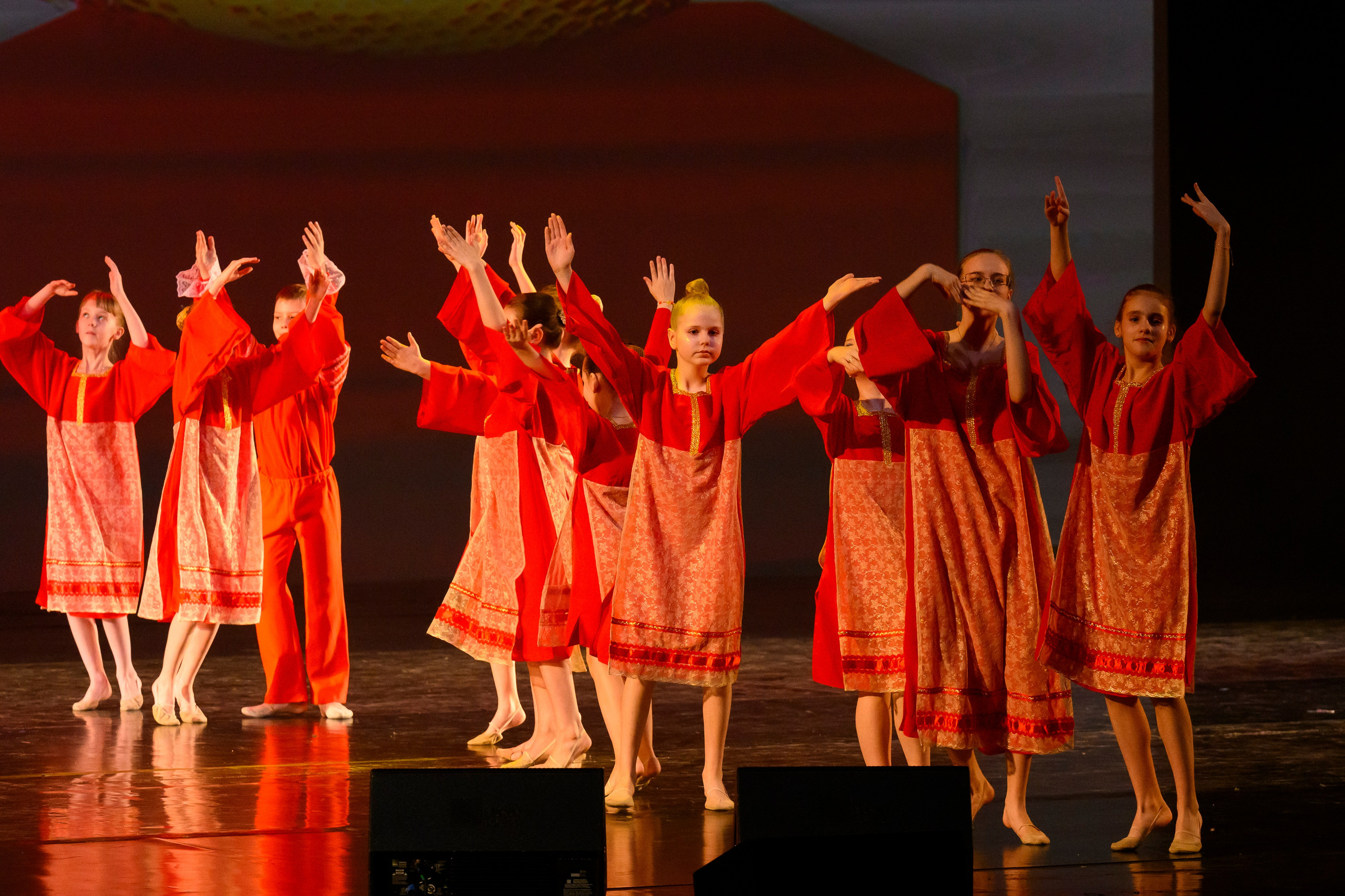 23 апреля, часть 2, БКЗ Октябрьский, г. Санкт-Петербург. Золотое яблочко