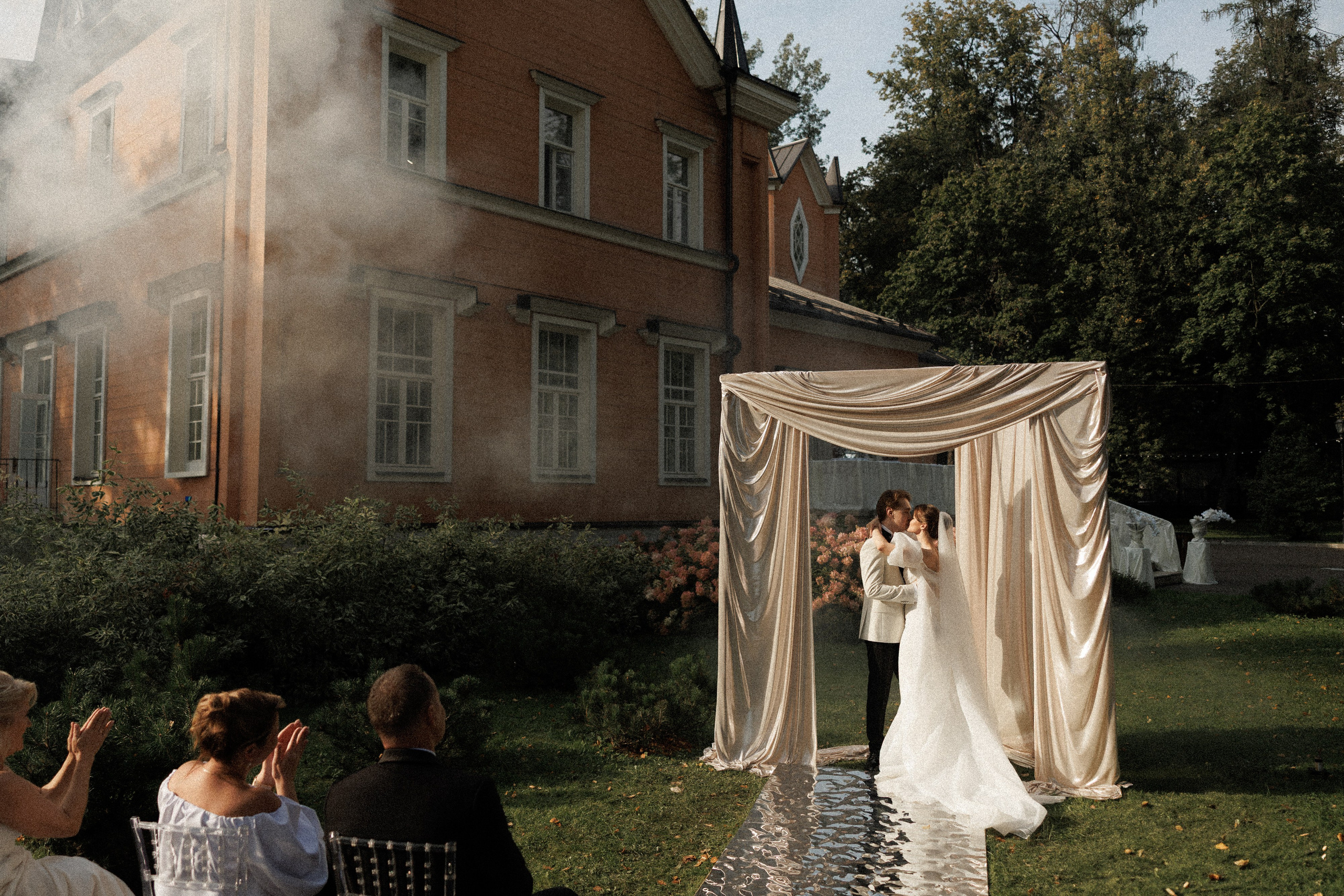 V & A. Свадебный и event-фотограф Иван Волнухин