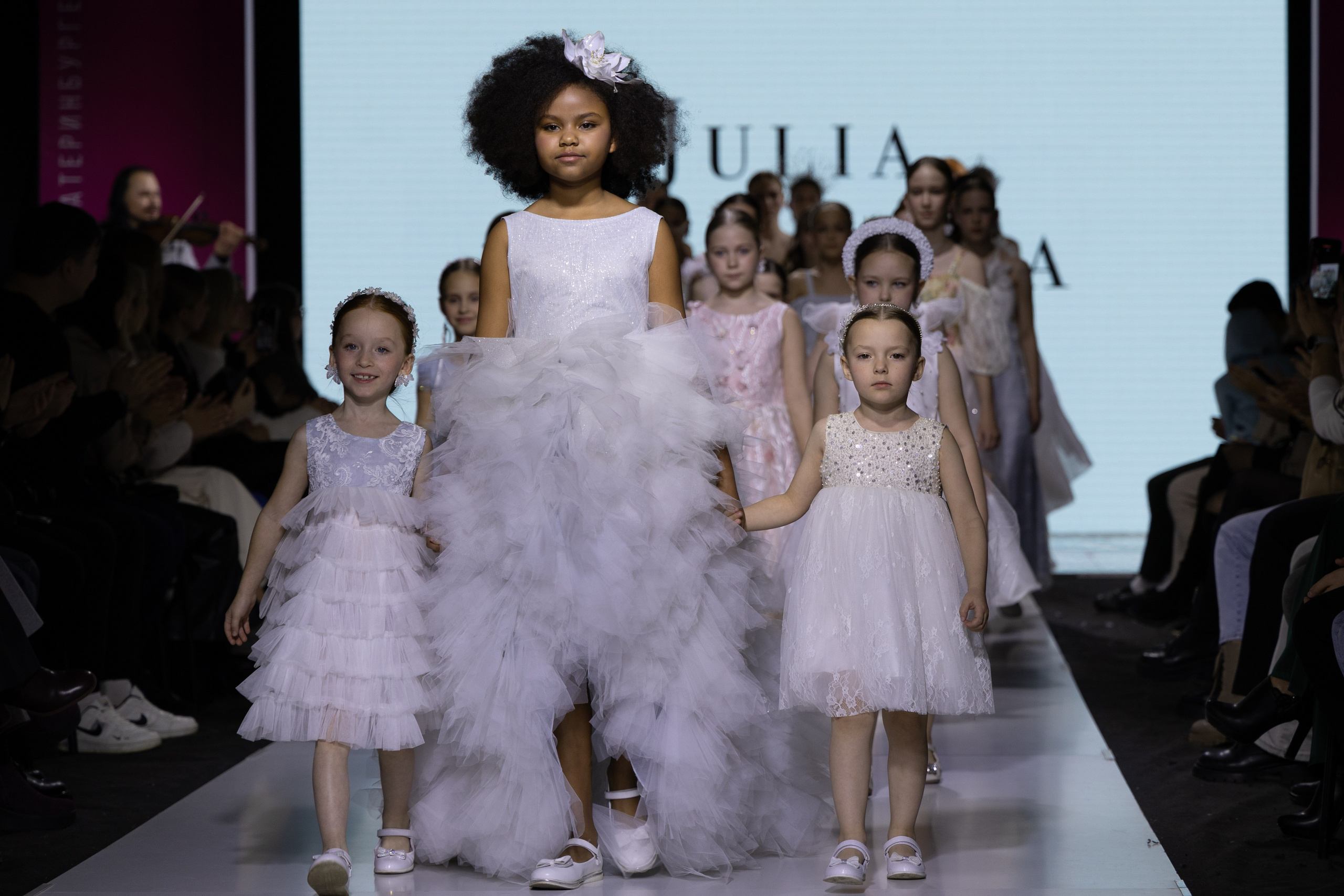 Неделя моды FW 21сез г. Екатеринбург. Семейный и репортажный фотограф Наташа Давыдова