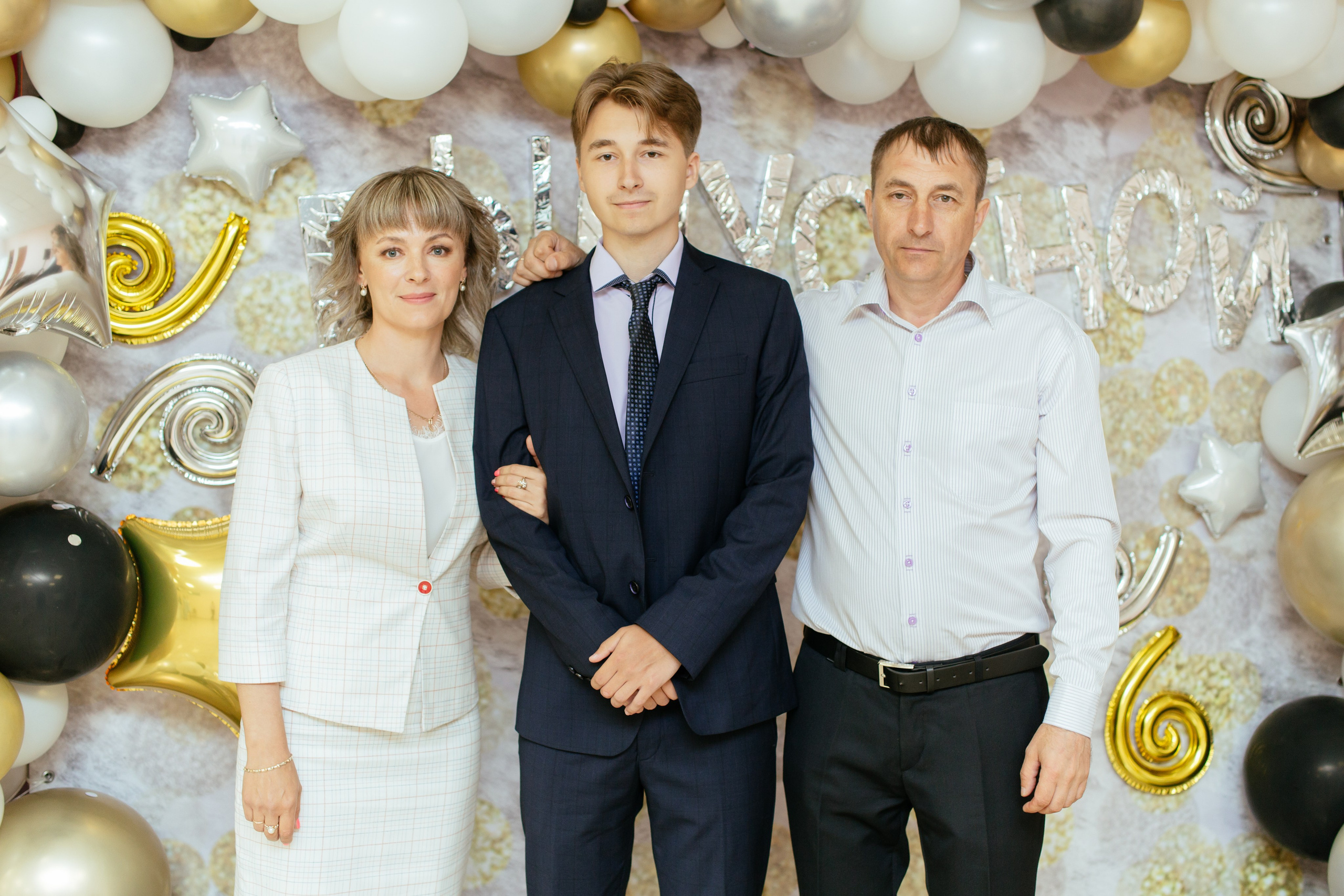 Выпускные старшая школа. Фотограф Южно-Сахалинск