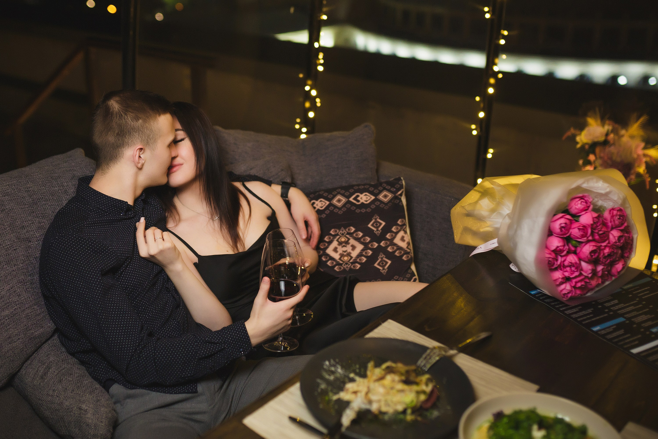 ПАРНЫЕ. Roman Photo