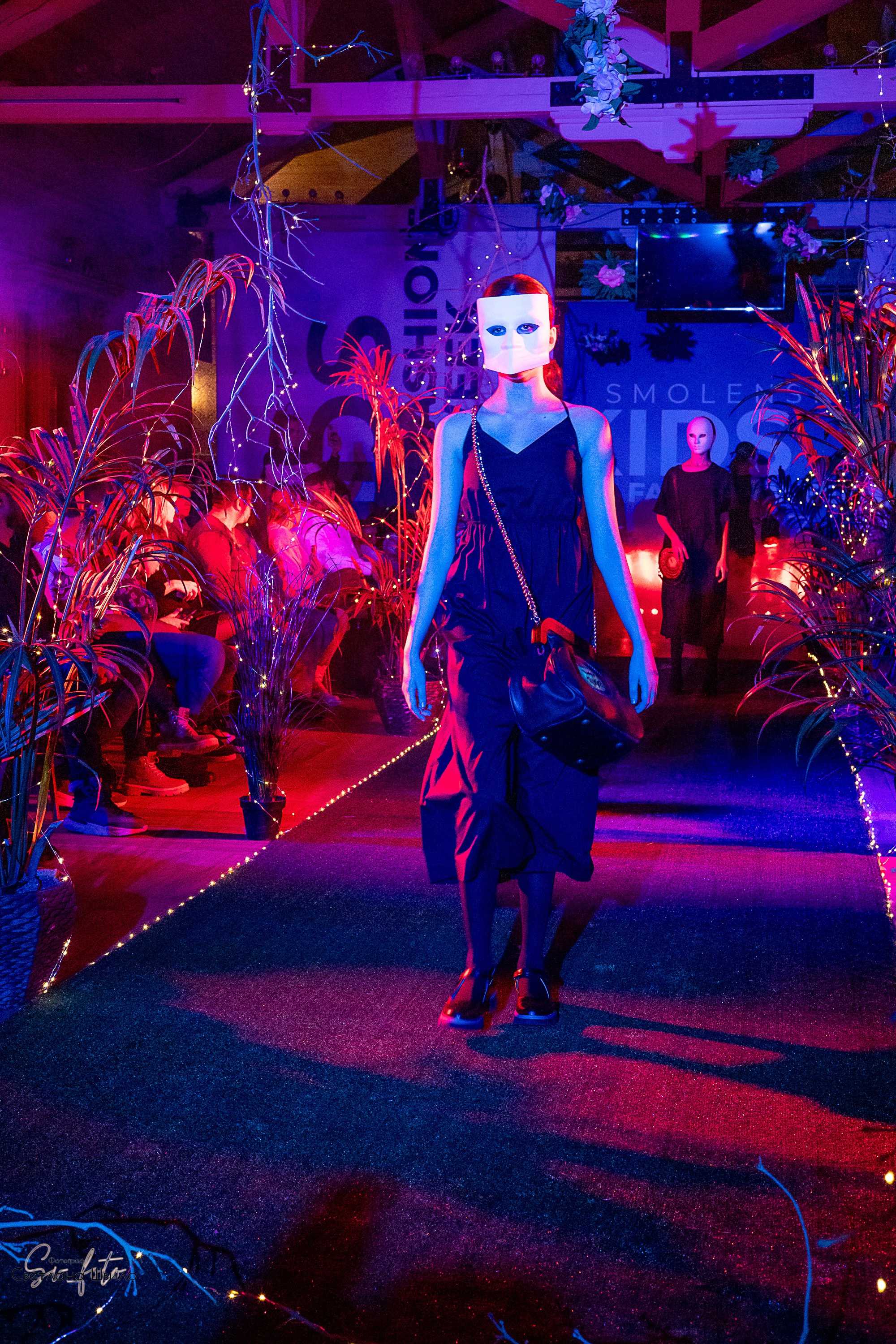 Smolensk Fashion Week_показы_ДЕНЬ 3_ФИНАЛ_Алиса в стране чудес. Главная