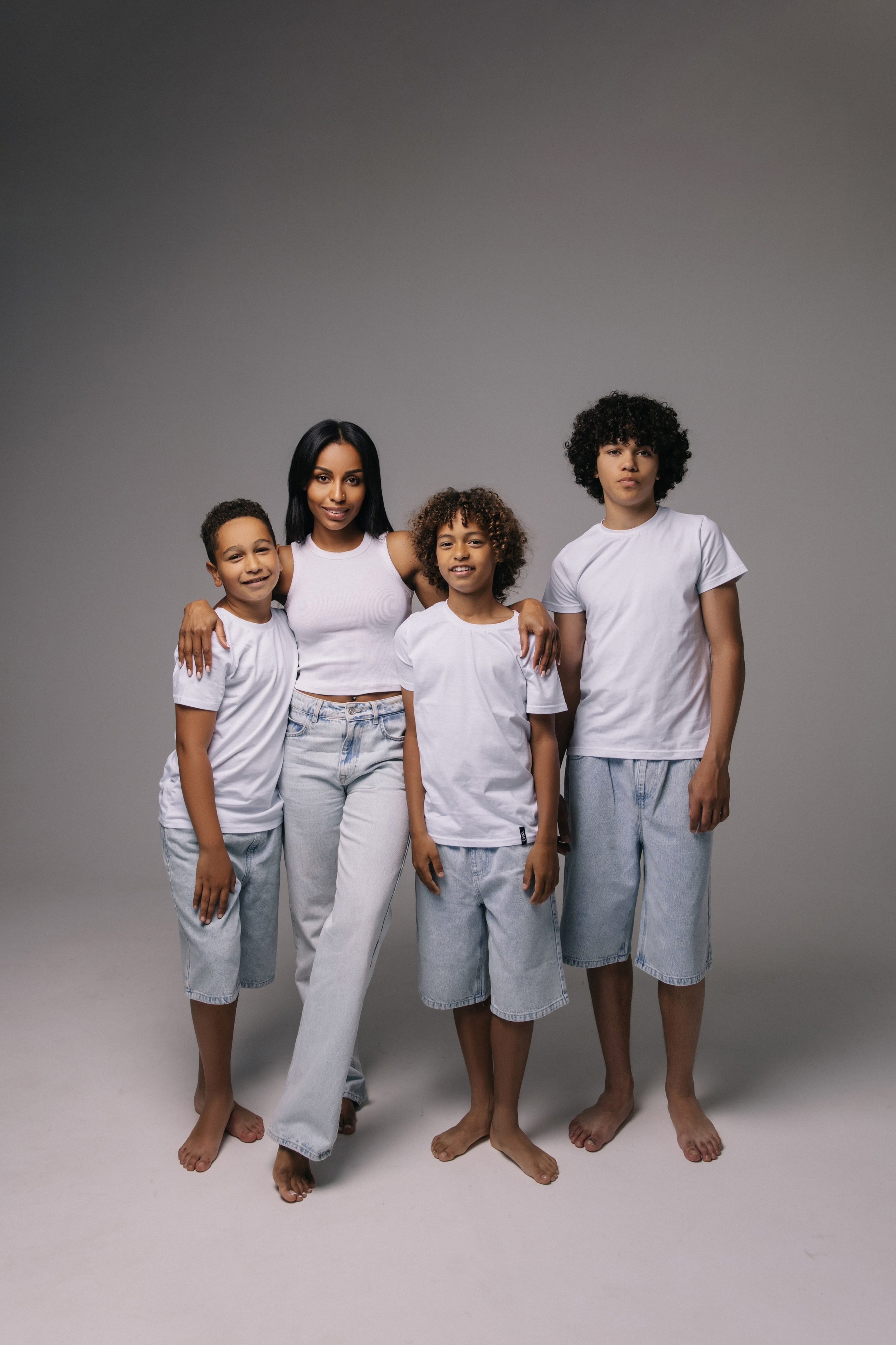 Family. NatalieDmi — фотосессия беременности, семейный фотограф, портрет