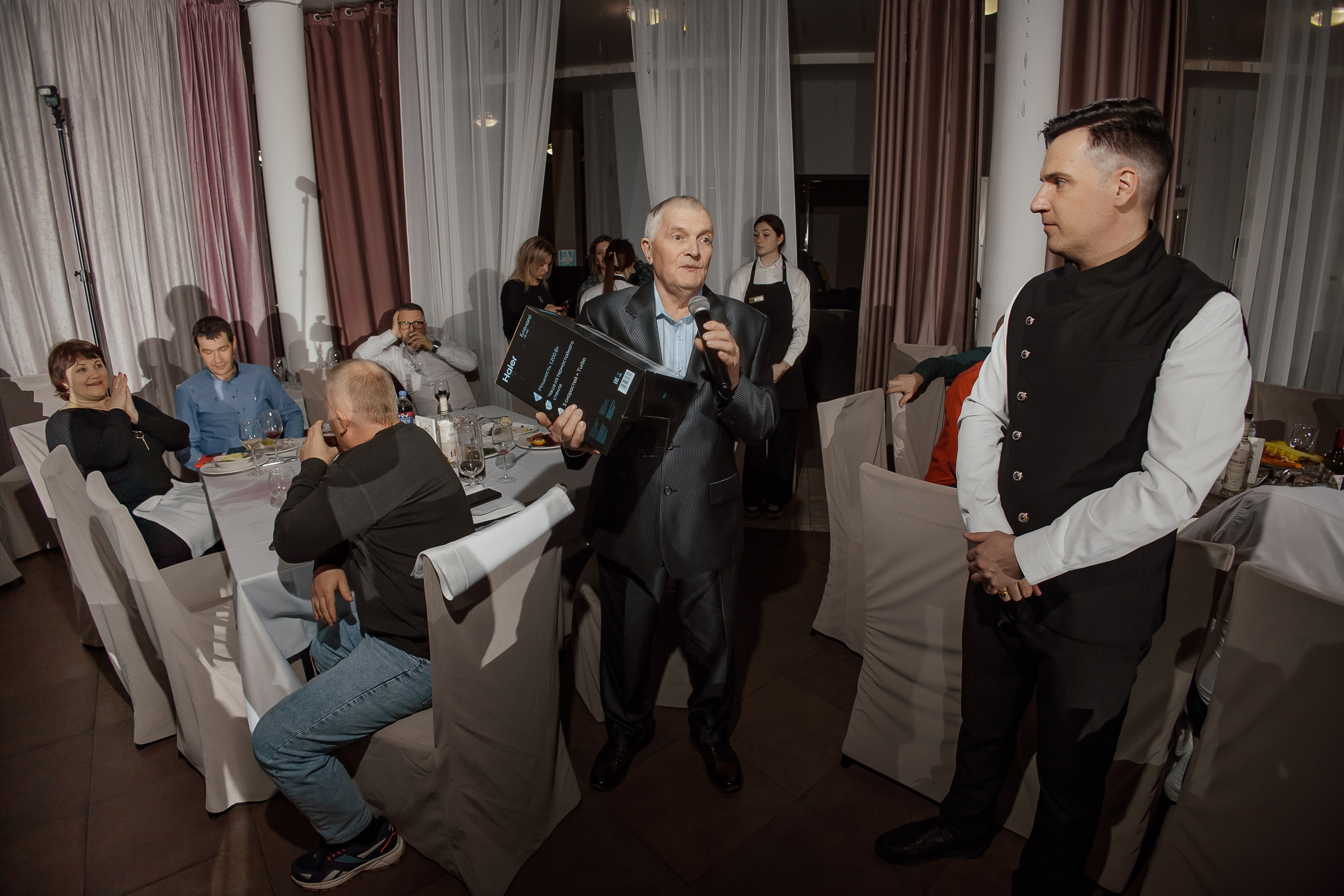 Haier. Свадебный фотограф