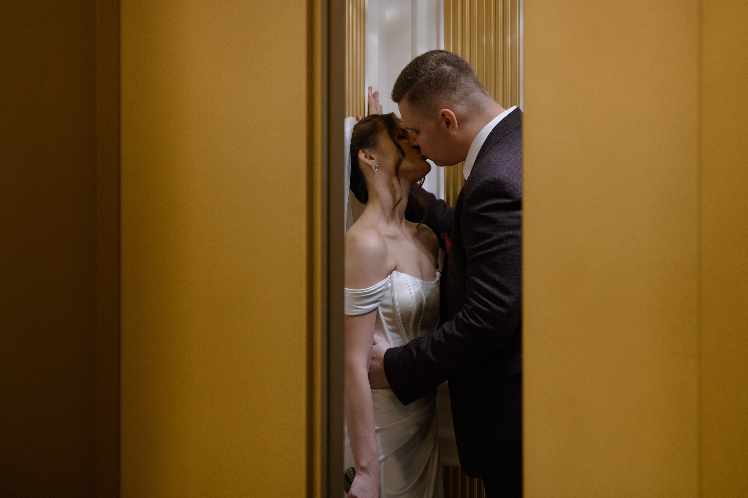 04.09.2024. RETOUCH-HOUSE