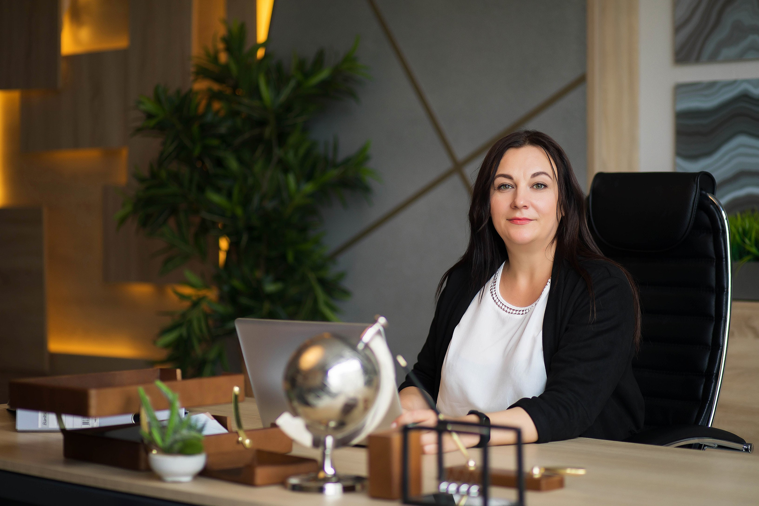 Индивидуальная съемка бизнес-портрета | Кадры, которые работают на ваш успех