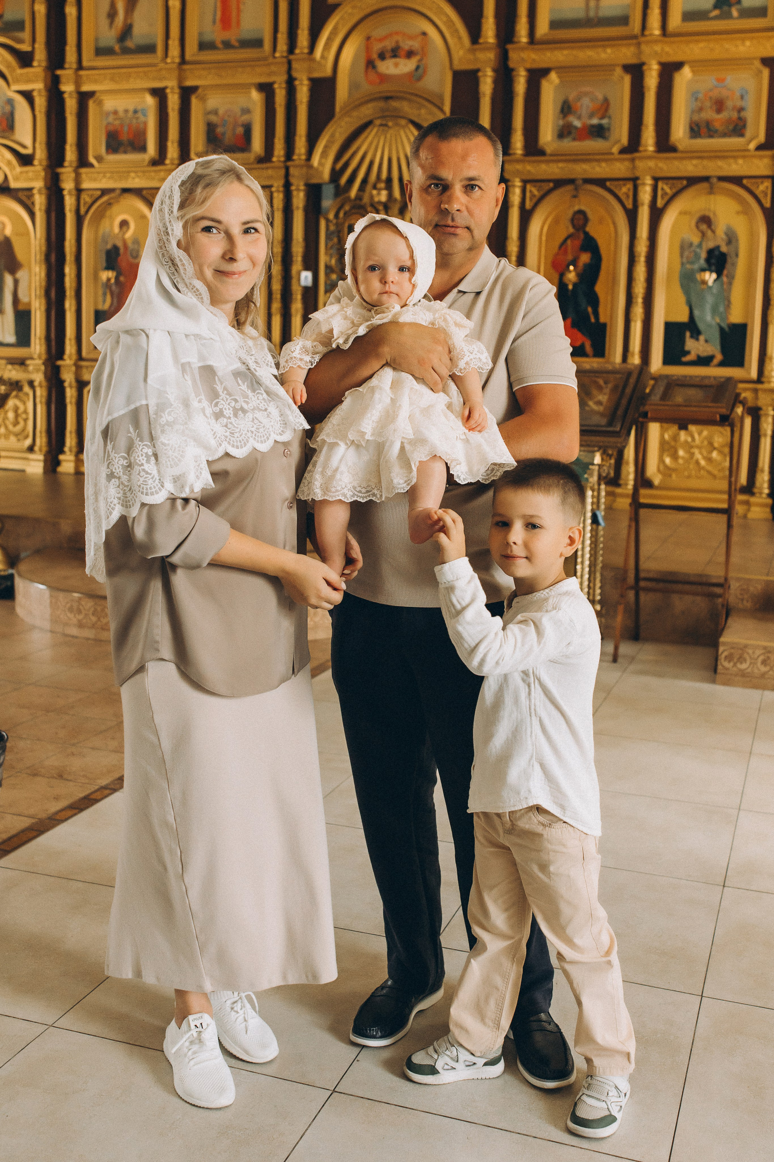 Крещение Полины и Серёжи. Семейный фотограф и детский фотограф в Волгограде Алеся Бутакова — дет