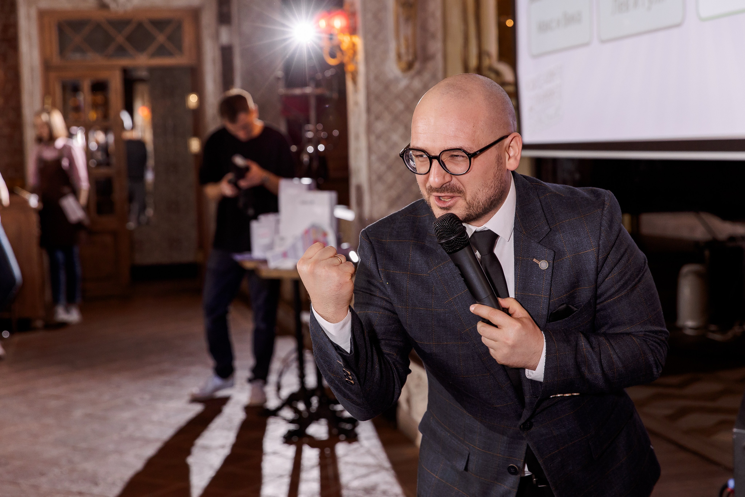 Караоке квиз-девичник. Свадебный и семейный фотограф в Челябинске Юлия Ишимова