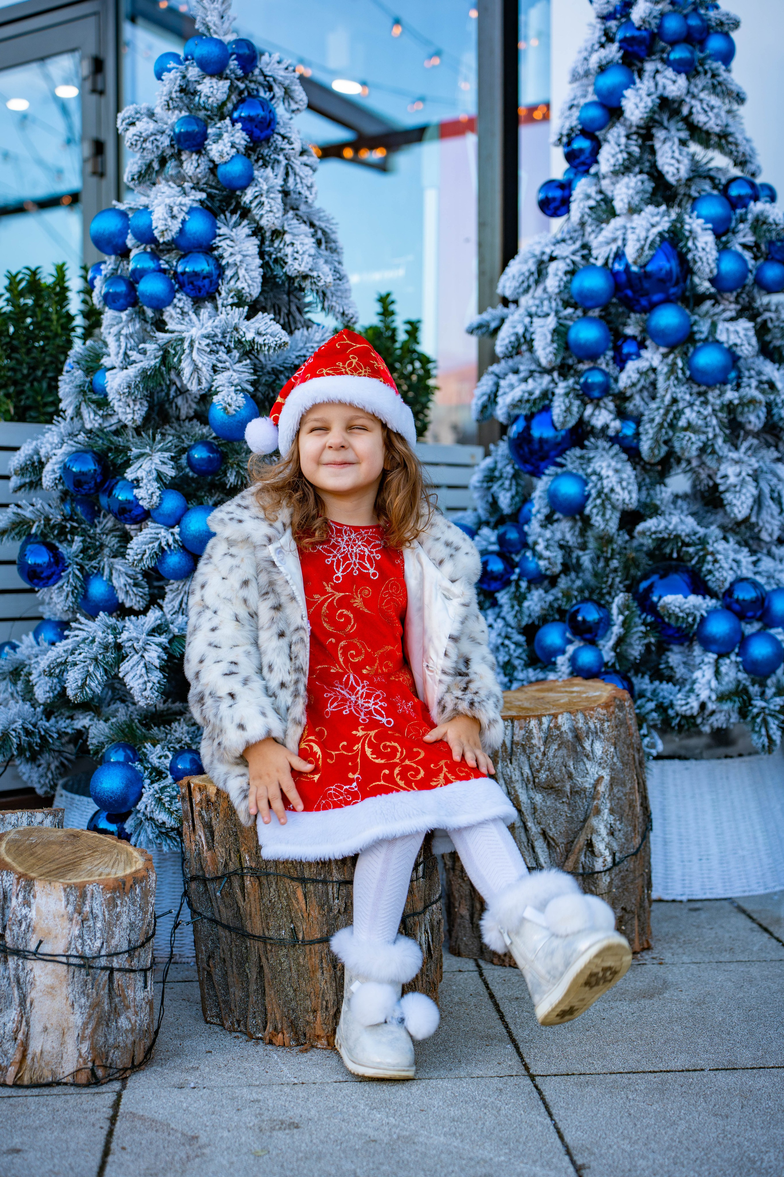 Новогодняя фотосессия в Новороссийске. Семейный и детский фотограф Екатерина Черняева. Снимаю портреты, love story, фотопрогулки, работаю на улице, в кафе, студии, дома у клиента