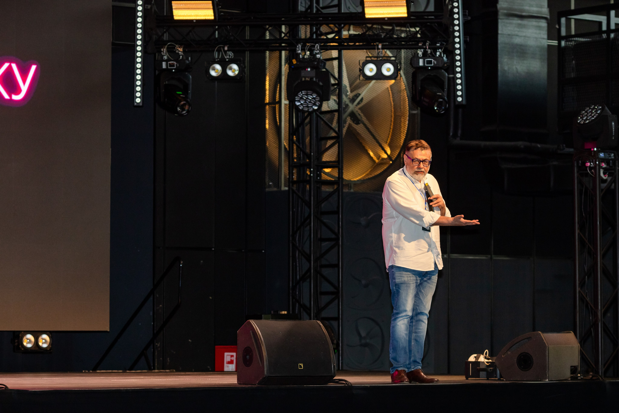 НЕТВОРКИНГ-ФОРУМ WiN-WiN. Fabula Studio