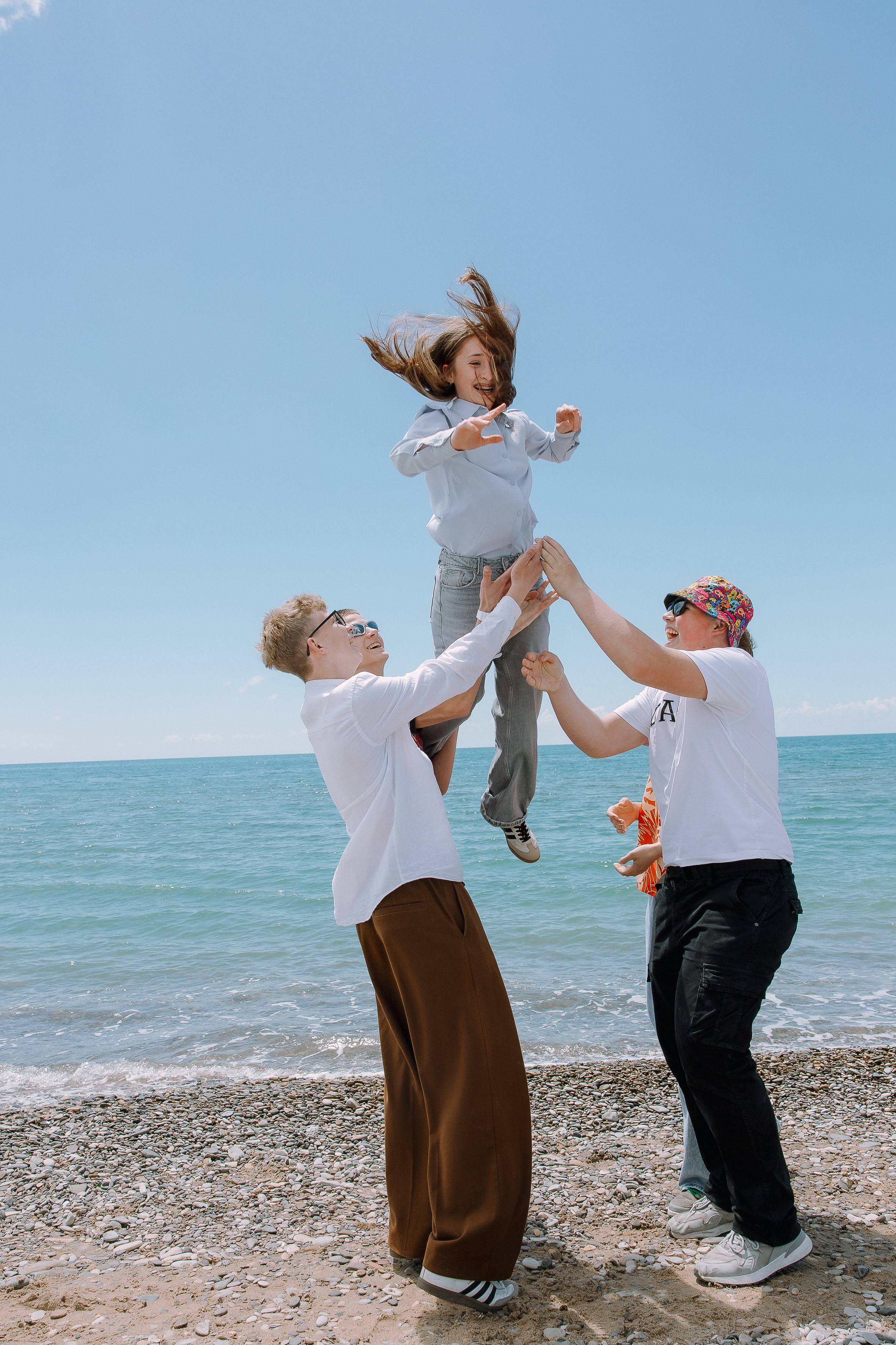 Море- старшая школа. Выпускные альбомы Натальи Бутко: Новороссийск, Анапа, Геленджик