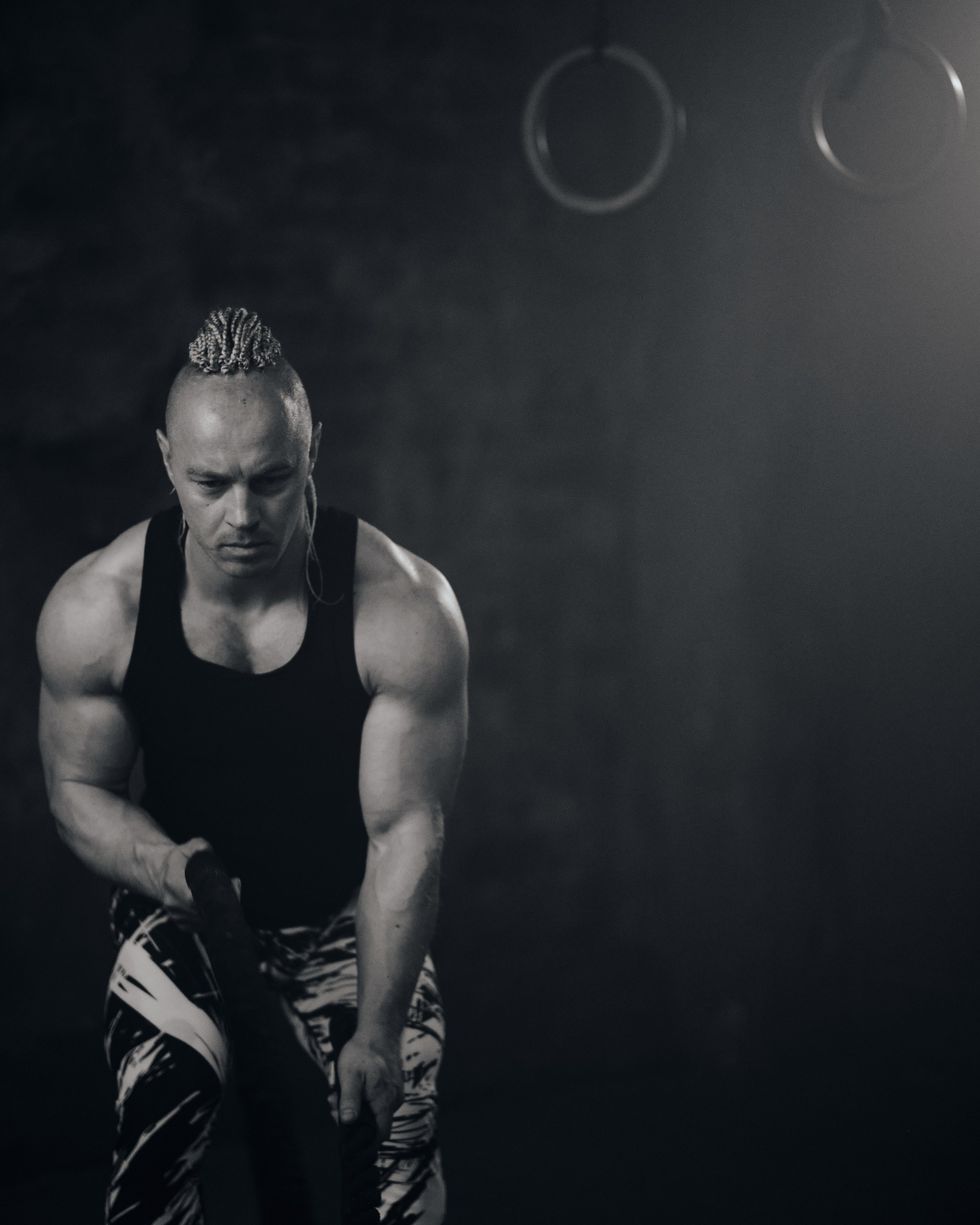 Фотосъемка для фитнес тренера ddx Fitness. Профессиональный фотограф в Москве — Максим Дьяконов