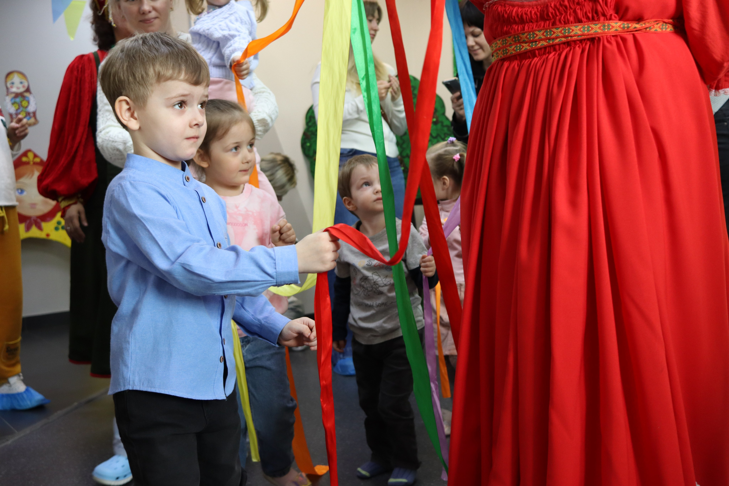 Масленица для малышей в «Зелёной груше». Репортажный фотограф в Москве и Зеленограде Karina-vozd