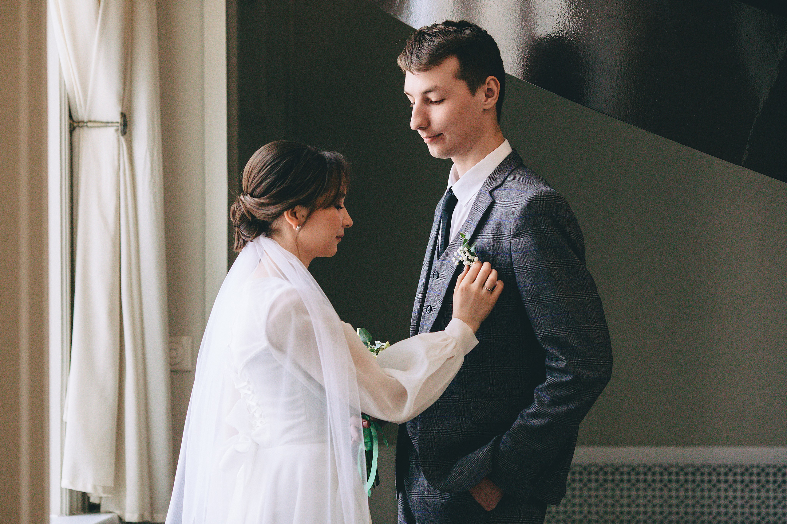 Свадебная фотосессия в национальной библиотеке Удмуртской Республики. Дима Никитин свадебный и семейный фотограф в Ижевске и Удмуртии с 2007 года