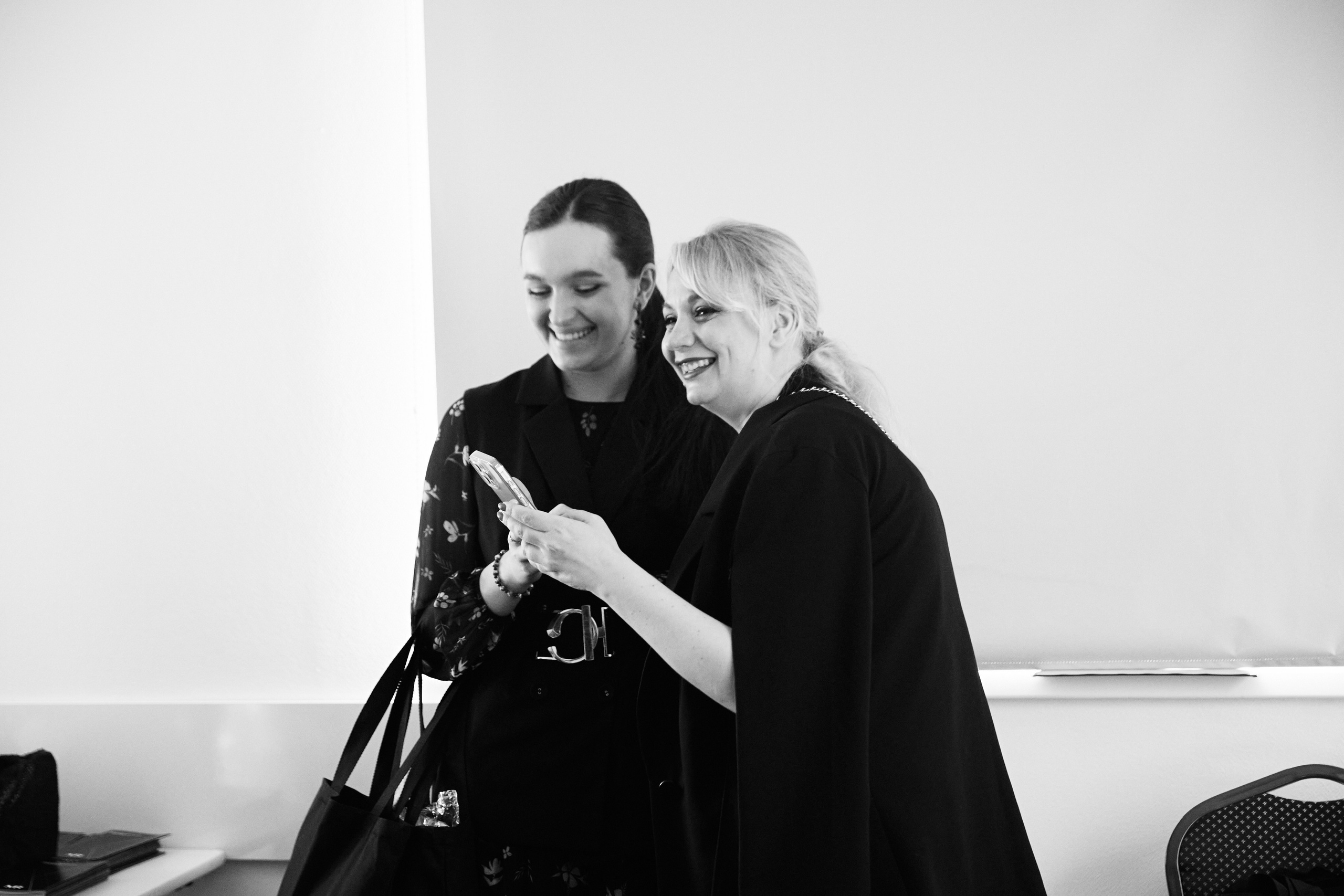 Презентация MR Group в ibis 23.04. Свадебный репортажный фотограф краснодар максим дремов дрёмов фотосессия студия цена