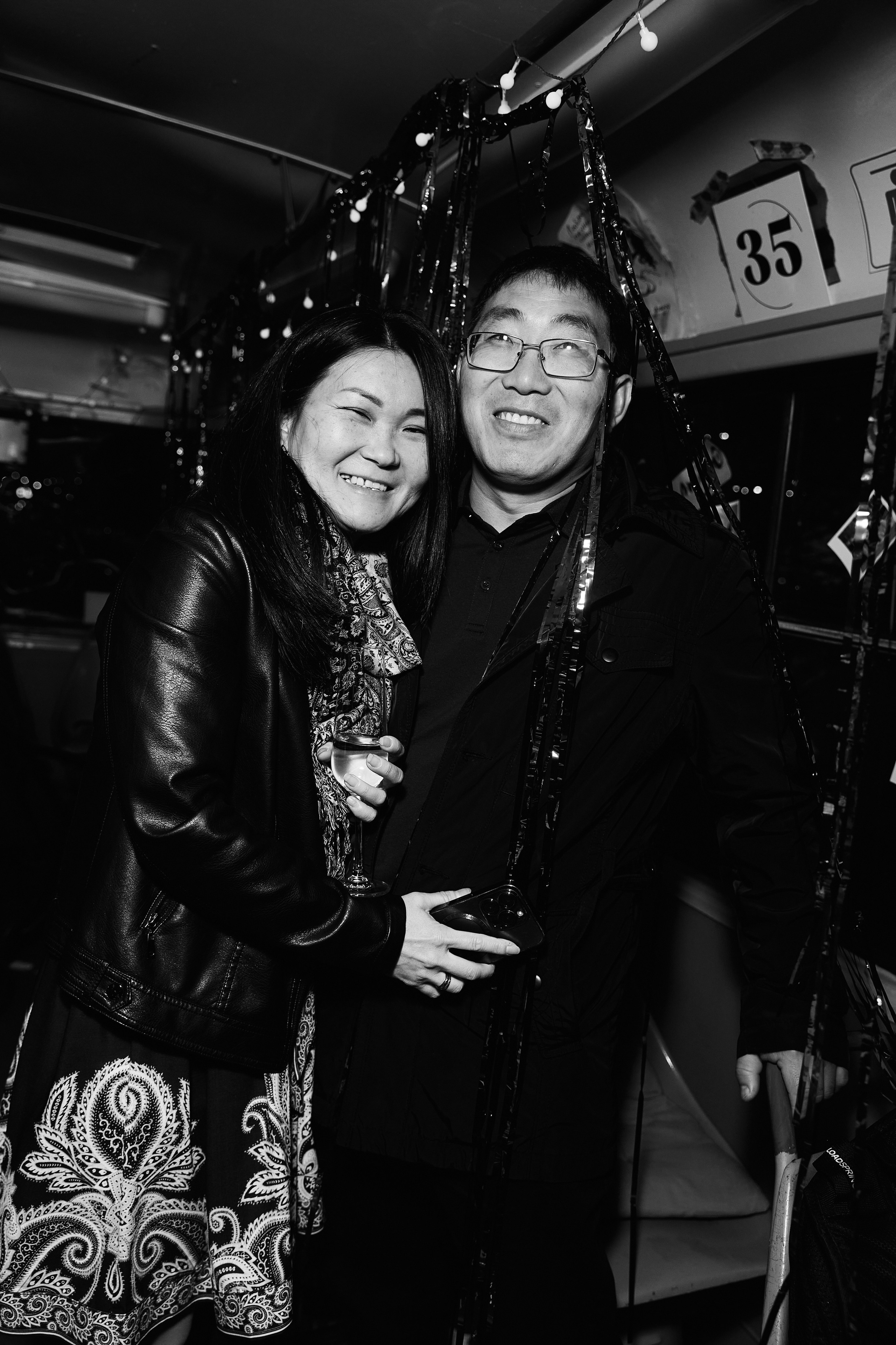 Tram 35 30.11. Свадебный репортажный фотограф краснодар максим дремов дрёмов фотосессия студия цена