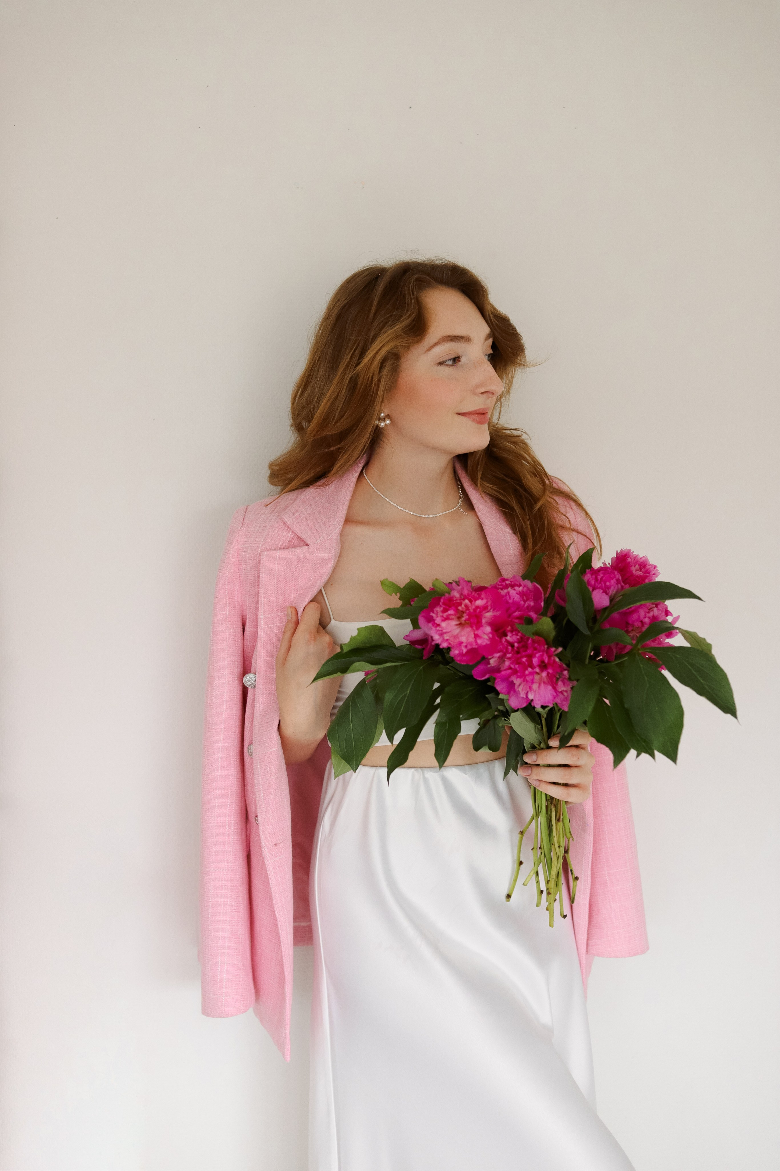 Яна — Живые пионы. Kate Bunny | фотограф и видеограф в Люберцах