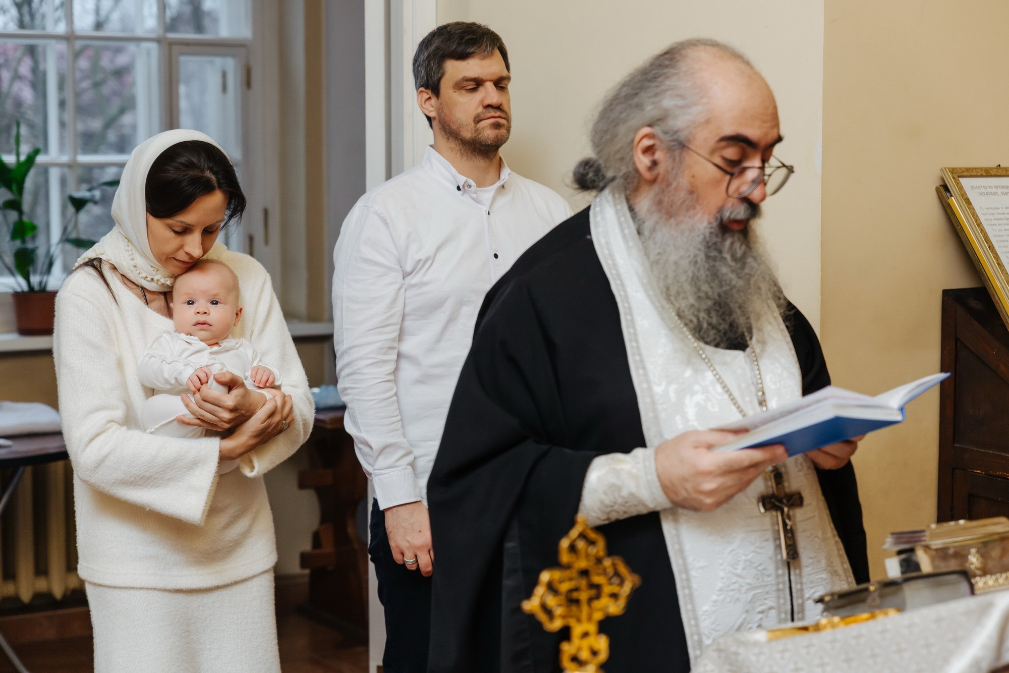 фотограф на крещение санкт петербург, справка о беседе перед крещением, сколько стоит крещение спб, лучшие храмы для крещения, крещение ребенка в спб цены, пушкин церковь узнать про крестины что нужно, что нельзя делать перед крещением, лучшие храмы для крещения, санкт петербург фотограф, крестить без крестных, всего один крестный, имя для крещения малыша