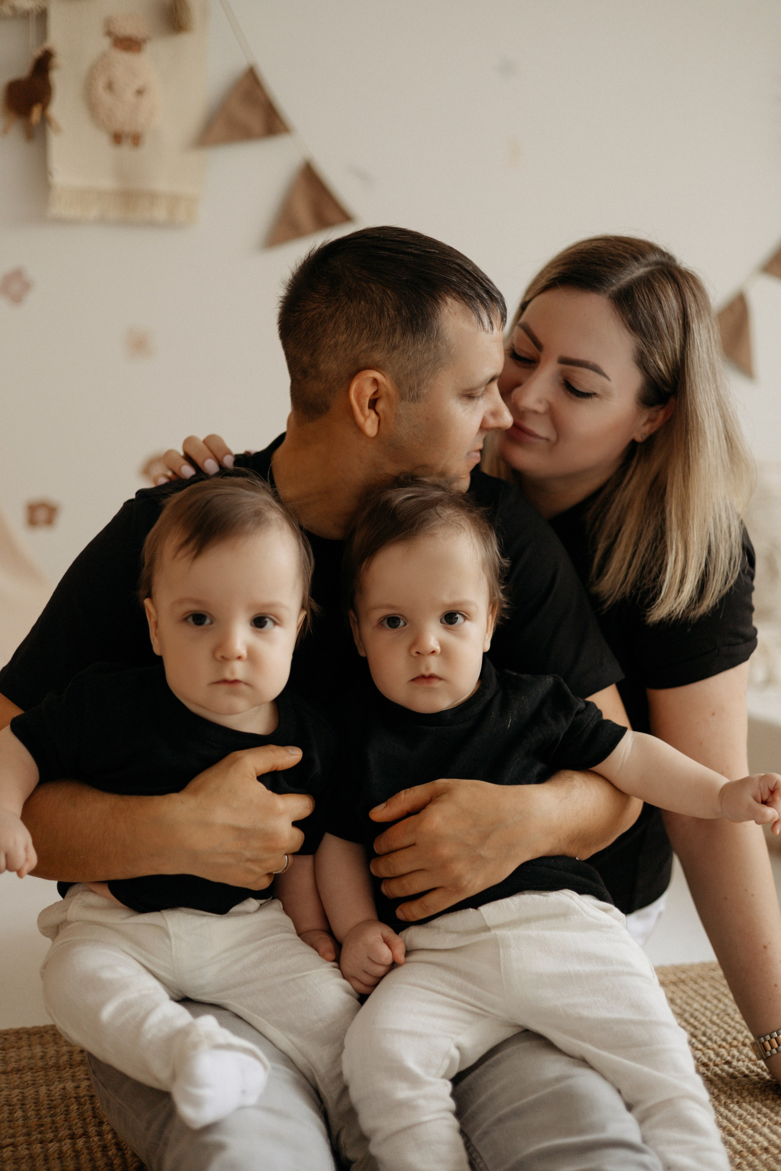 Близнецы годик. Самый теплый фотограф в Краснодаре Рябоконь Ксения