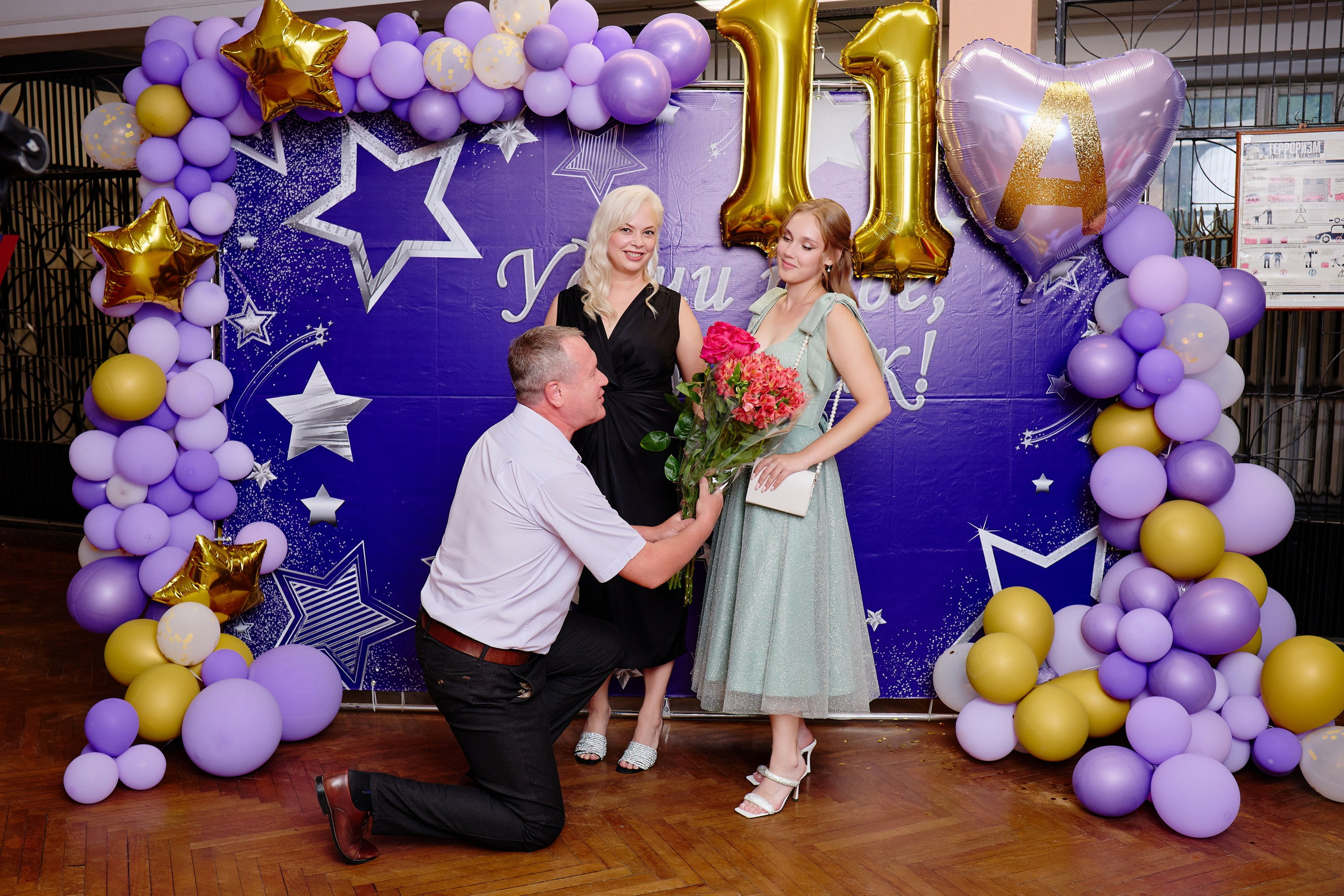 Выпускной 35 Сош. Фотограф Выпускные альбомы Таганрог Сергей Коробченко