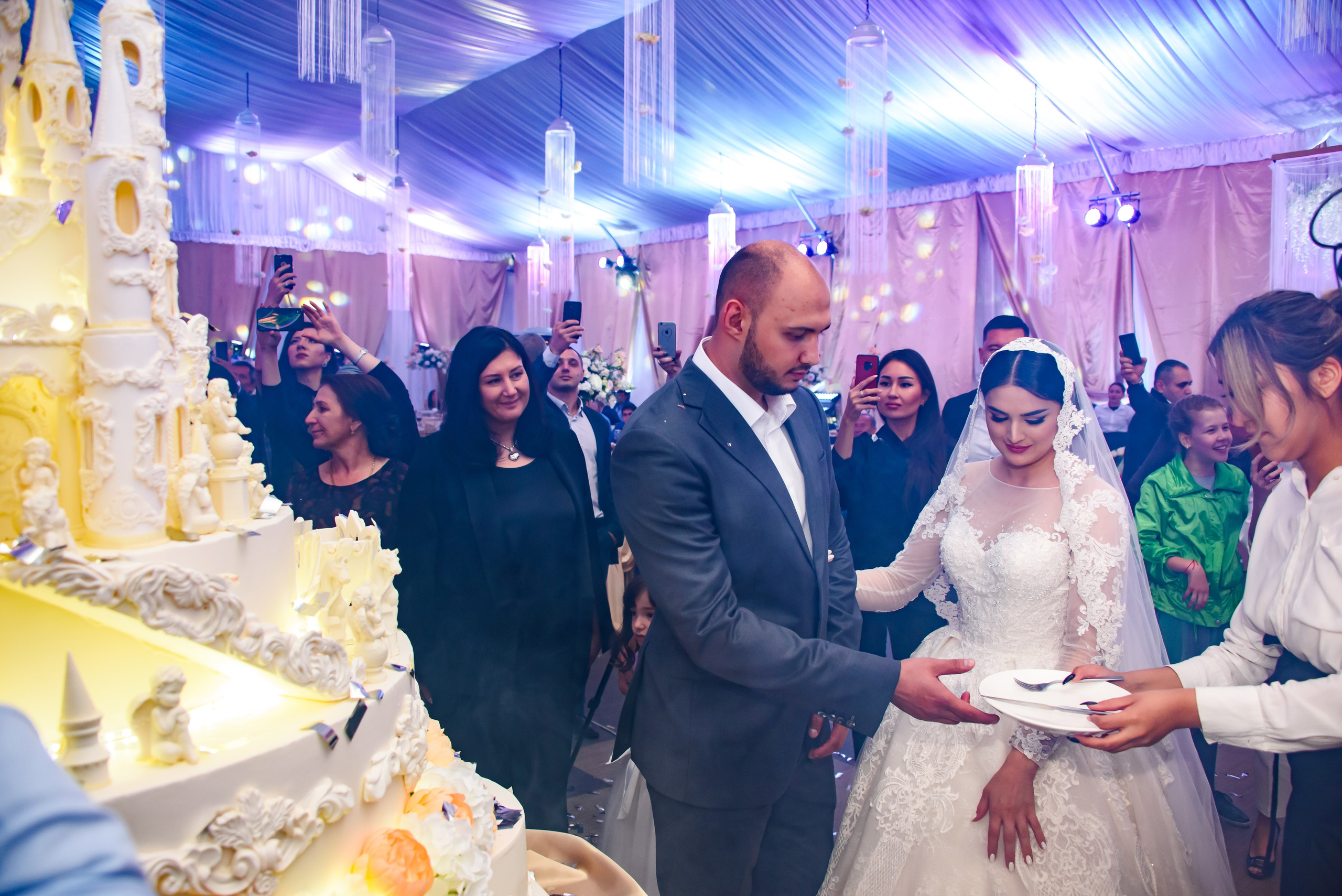 Свадьба. Фотосъёмка. Фотограф Сергей Авдеев-семейный и детский фотограф в Алматы