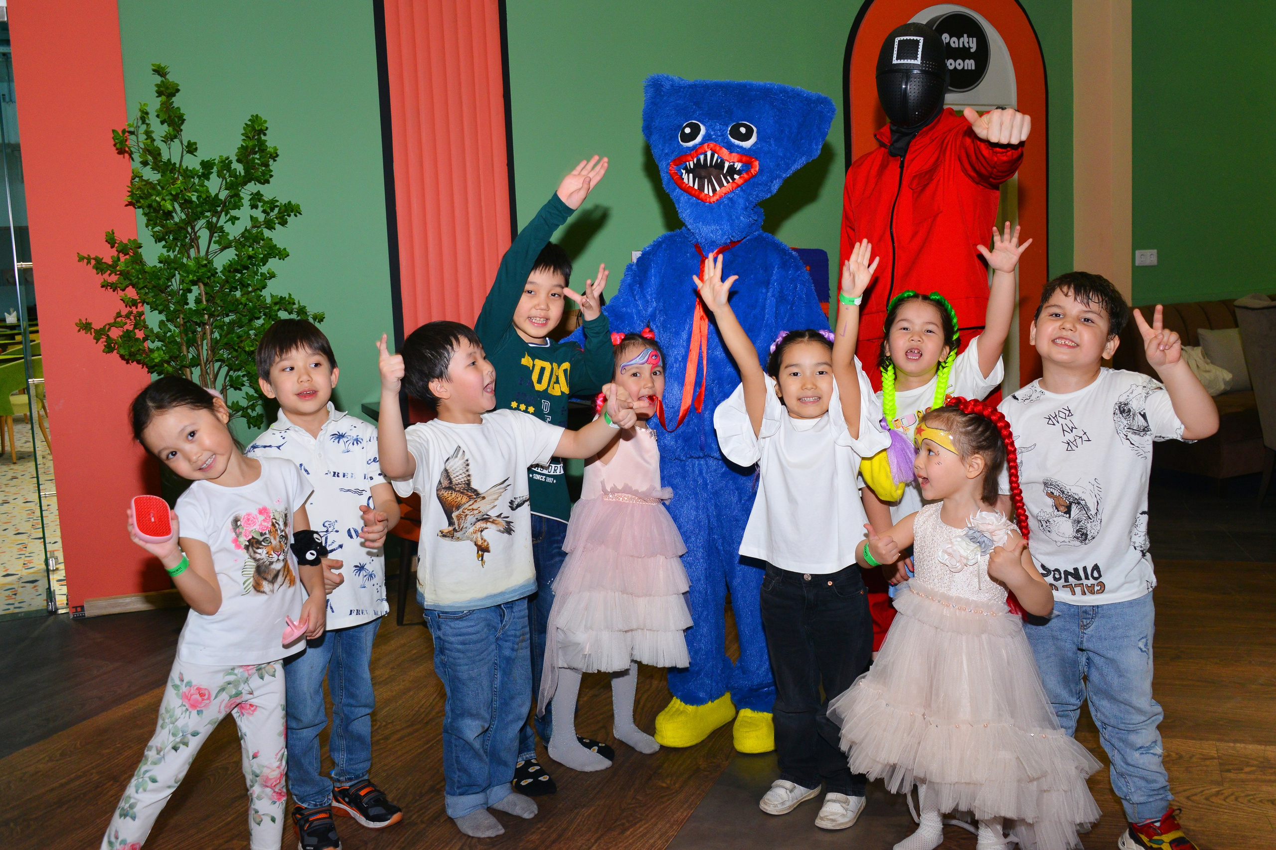 Дети-6 (Айлин-8 лет). Фотосъёмка. Фотограф Сергей Авдеев-семейный и детский фотограф в Алматы