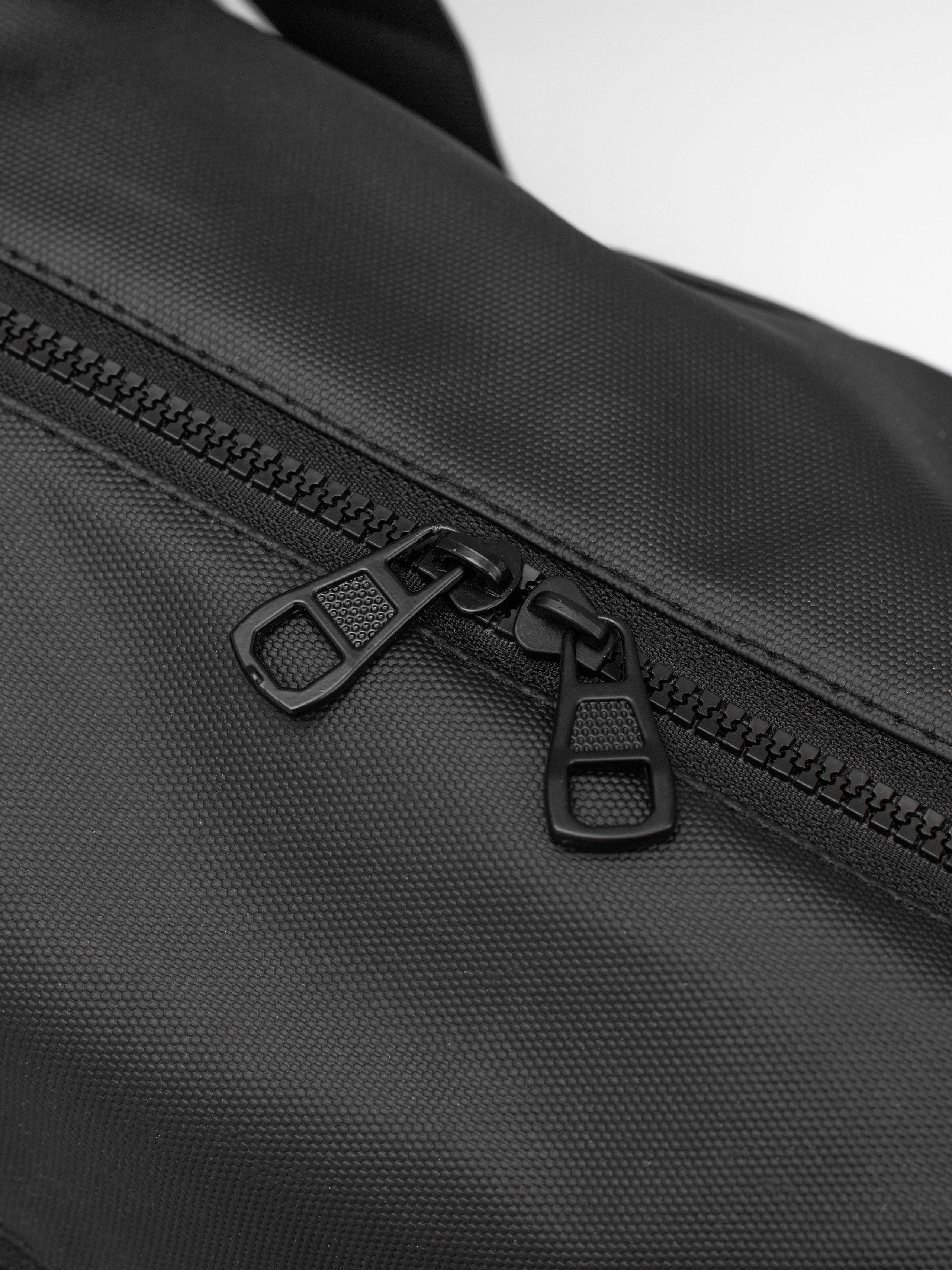 Сумки. Предметный и женский фотограф в Новосибирске