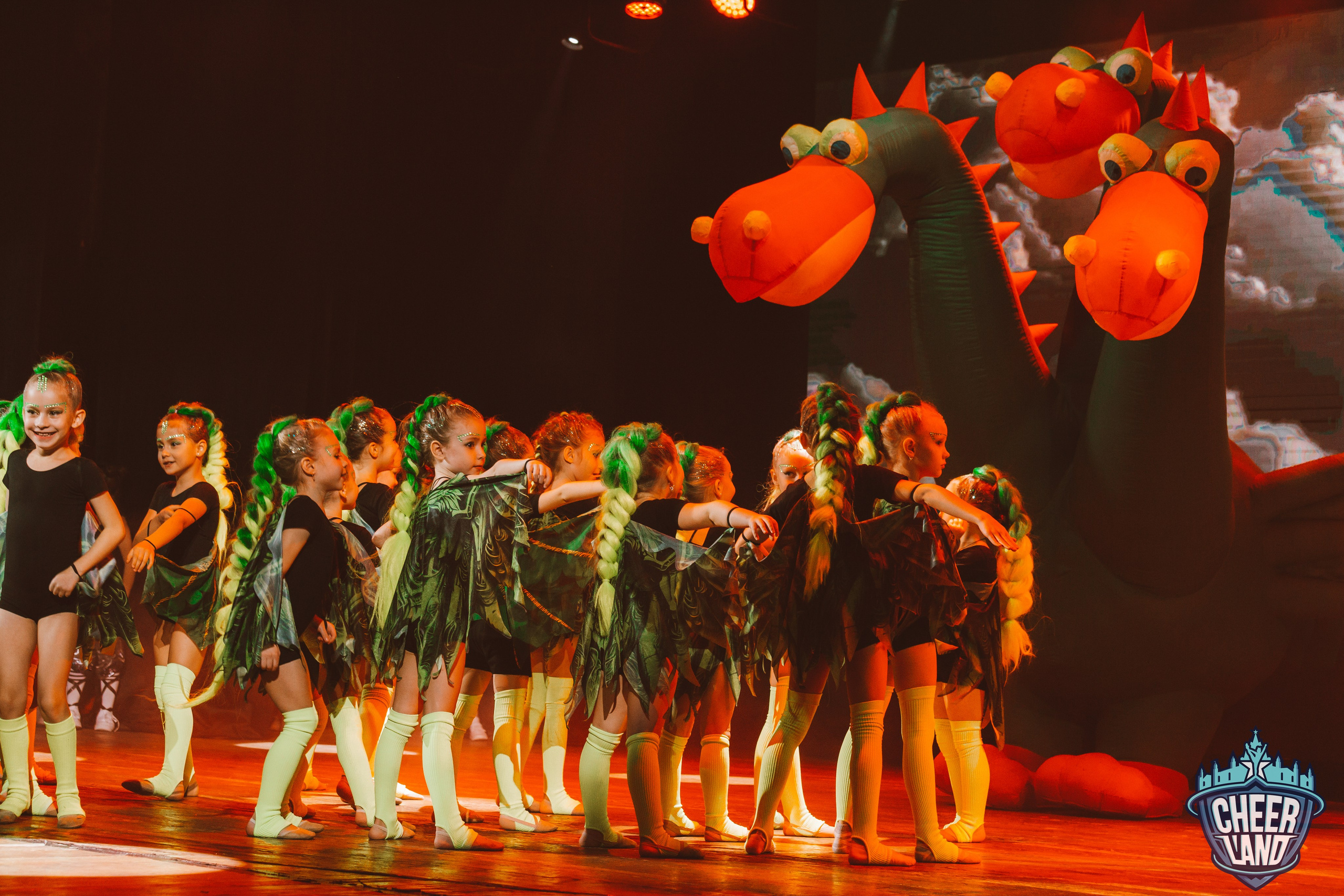 КОСМИЧЕСКОЕ НОВОГОДНЕЕ ПУТЕШЕСТВИЕ «CHEER LAND». Репортажный, семейный, свадебный, портретный фотограф