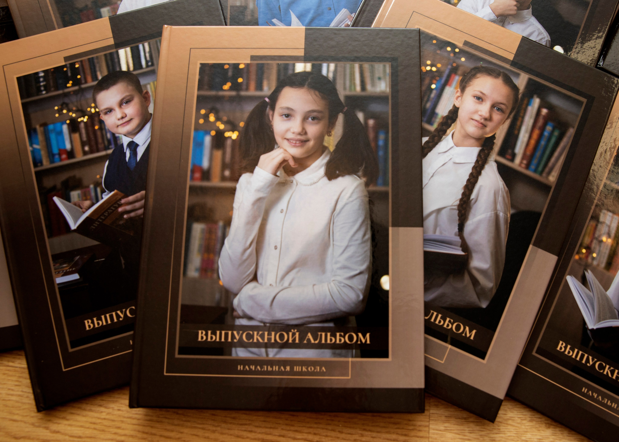 Готовые выпускные альбомы. Семейный и свадебный фотограф в Ярославле Надежда Бойкова