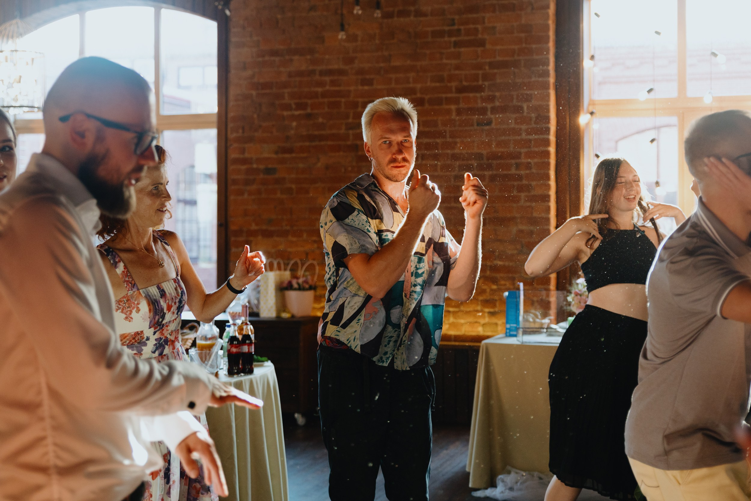 Свадьба Константина и Марии|Банкетный зал «Весенний». Фотограф Илья Чернов