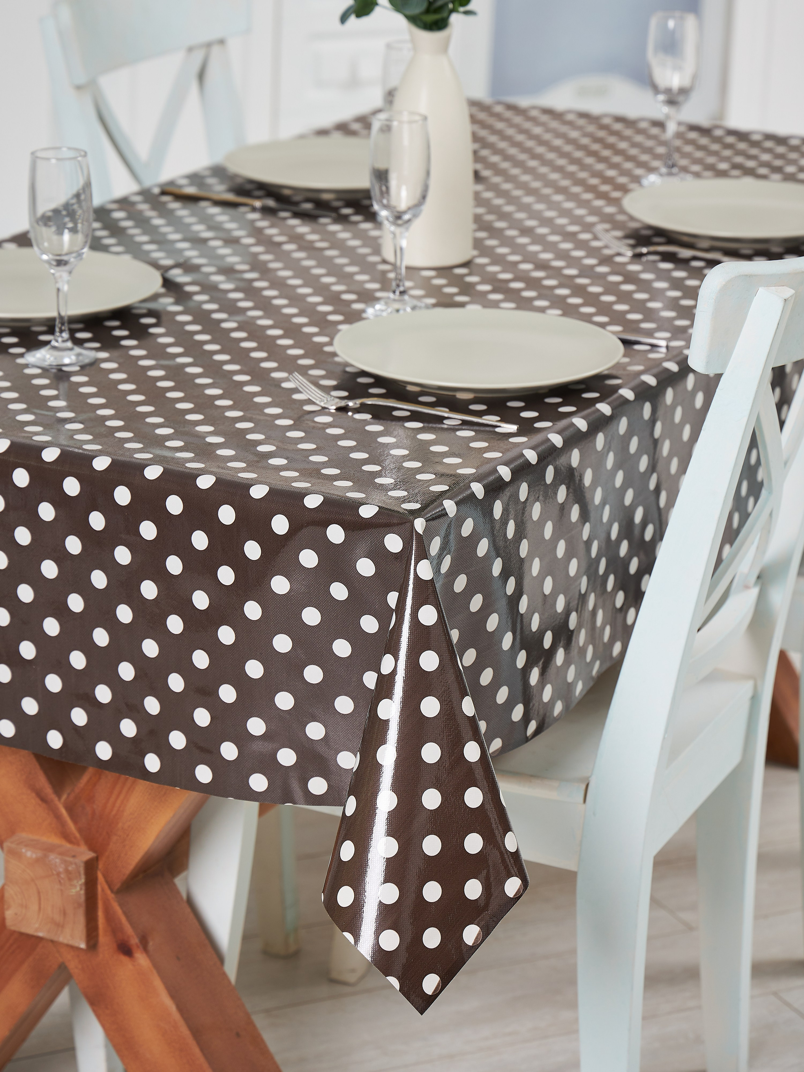 Фотосъемка скатертей для маркетплейсов. Алексей Темнов — фотограф в Пятигорске