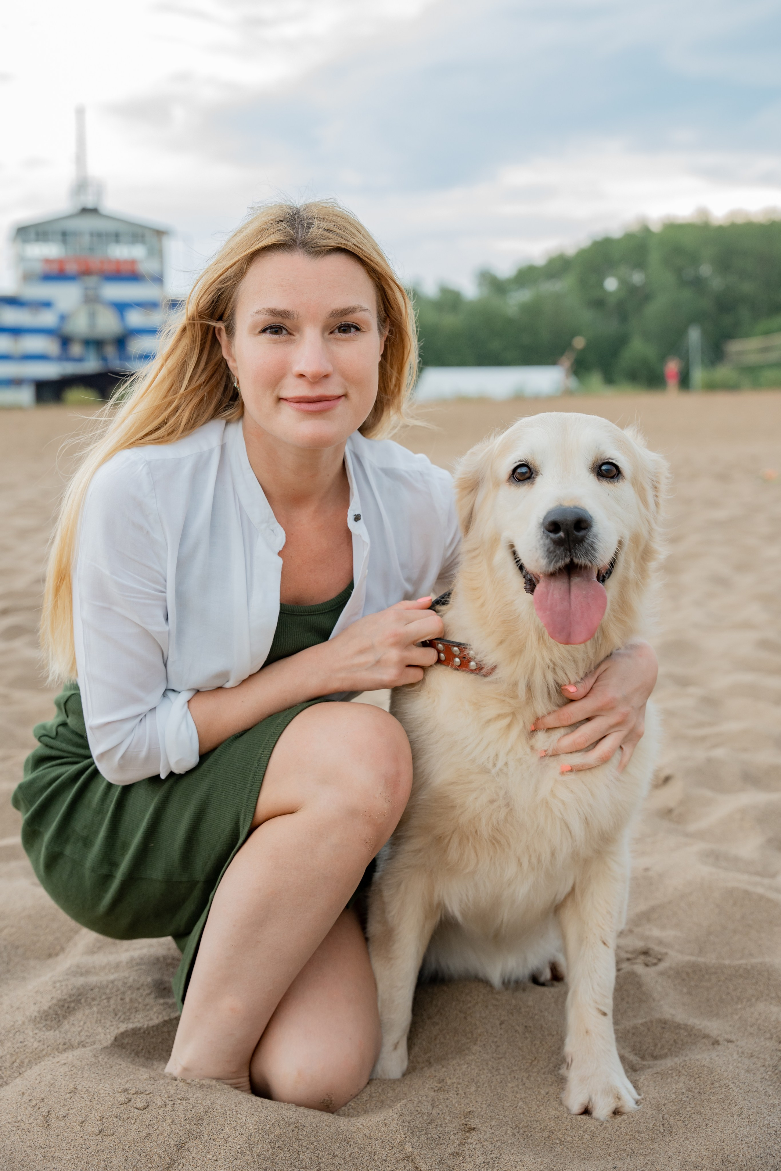 Прогулка с лапой. Пляж. Гроза