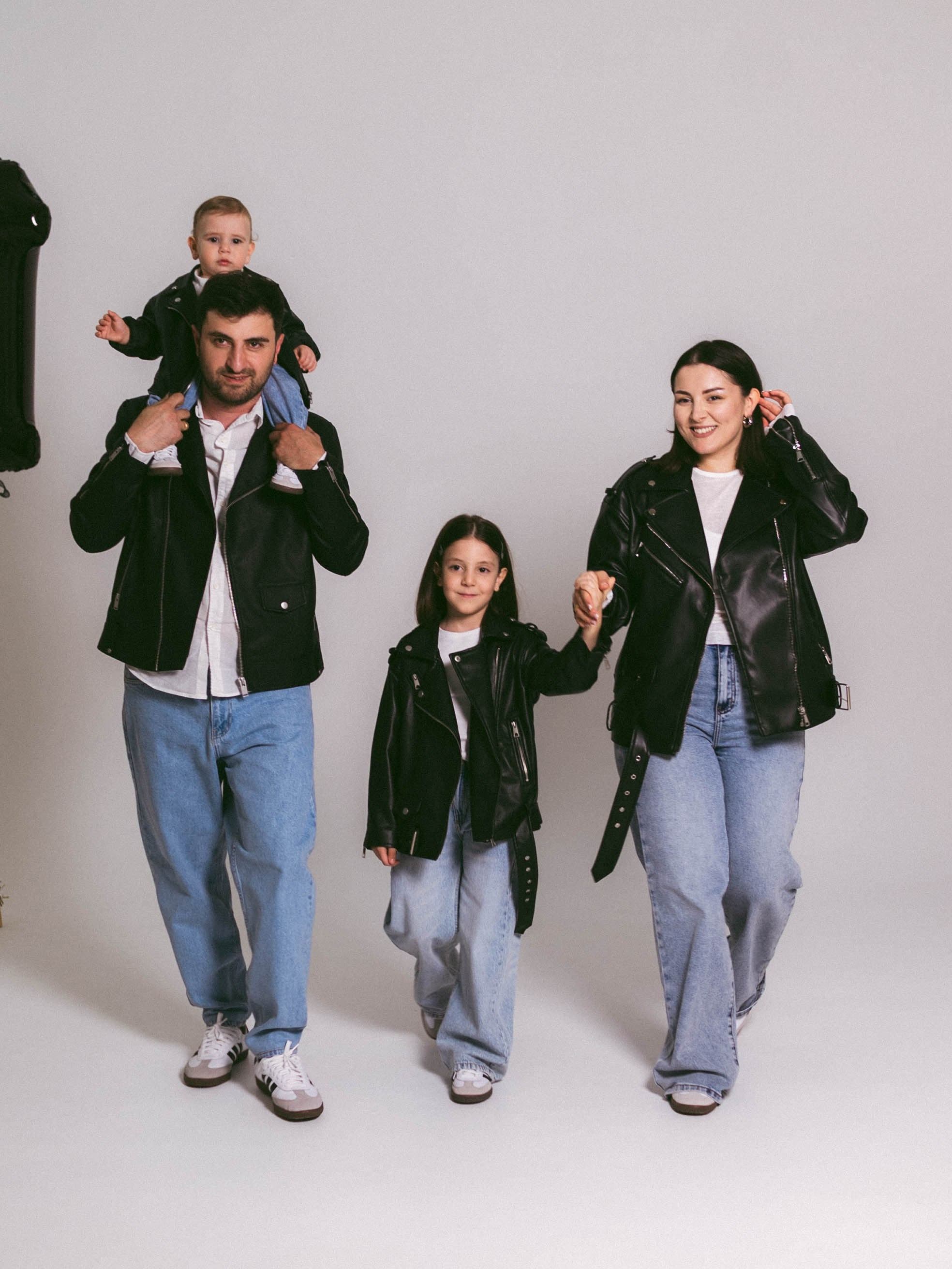 Нино, Ило, Эмилия и Нико. Портретный и свадебный фотограф Москва Валерия Возняковская