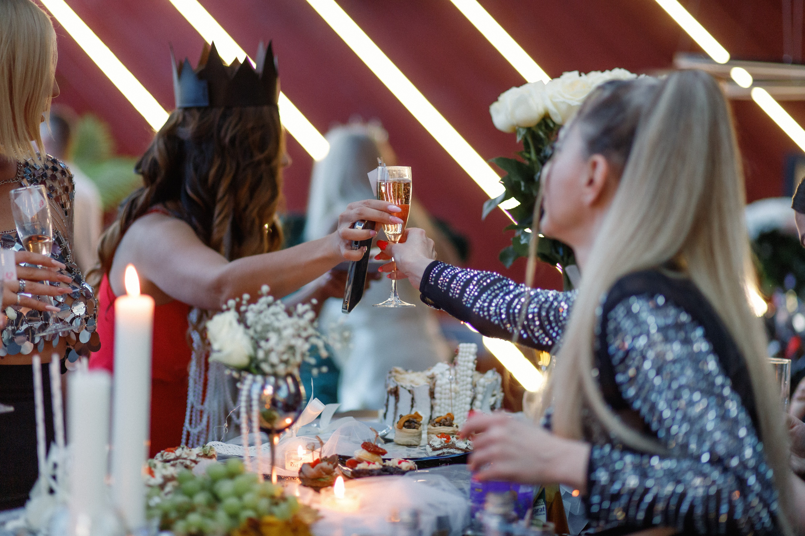 QUEEN KHV [12 ЛЕТ]. СВОИ. ФОТООТЧЕТЫ-СОБЫТИЯ-МЕСТА