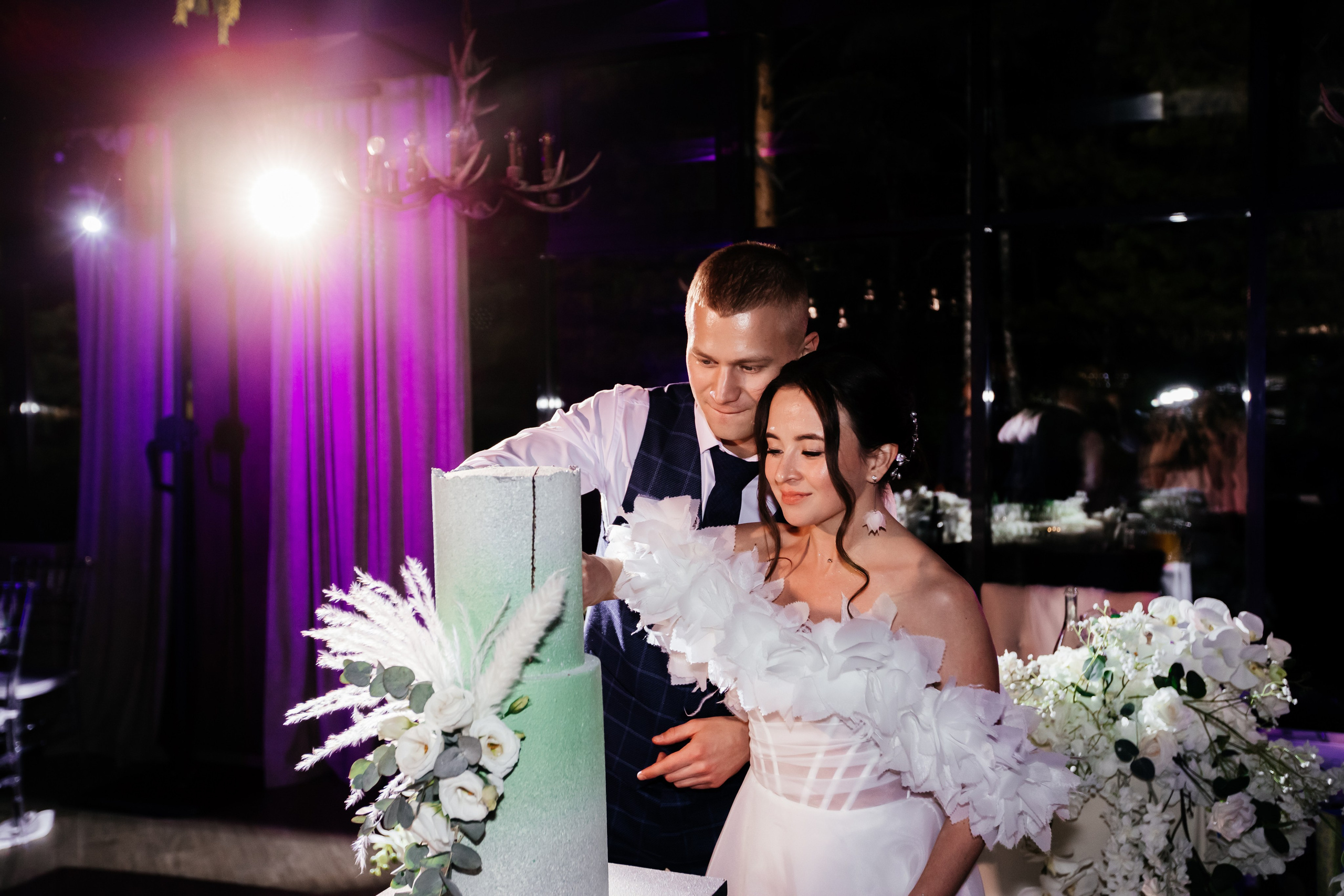 Андрей и Аделина. Семейный фотограф Нижневартовск Тюмень Ефимова Ирина