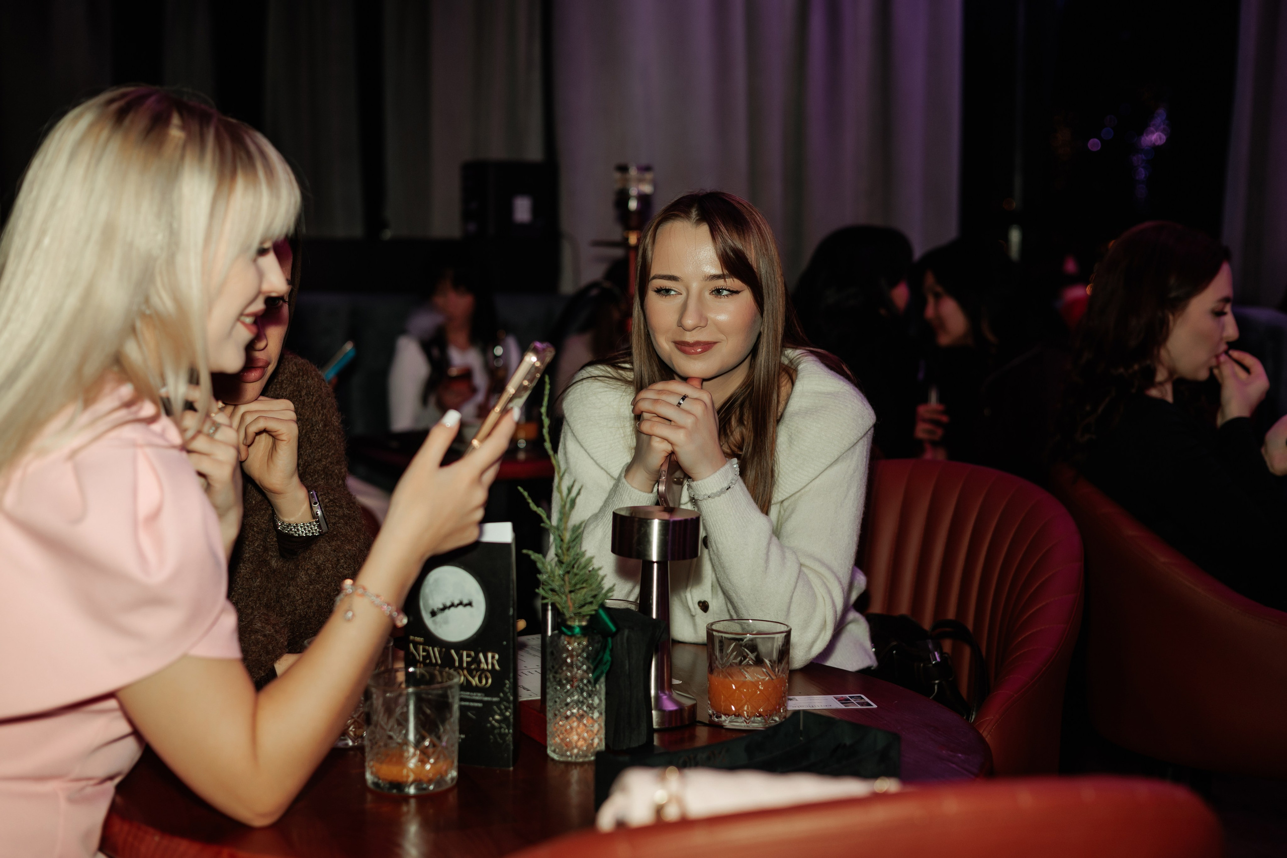 Репортаж Mona. Фотограф Саратов Анастасия