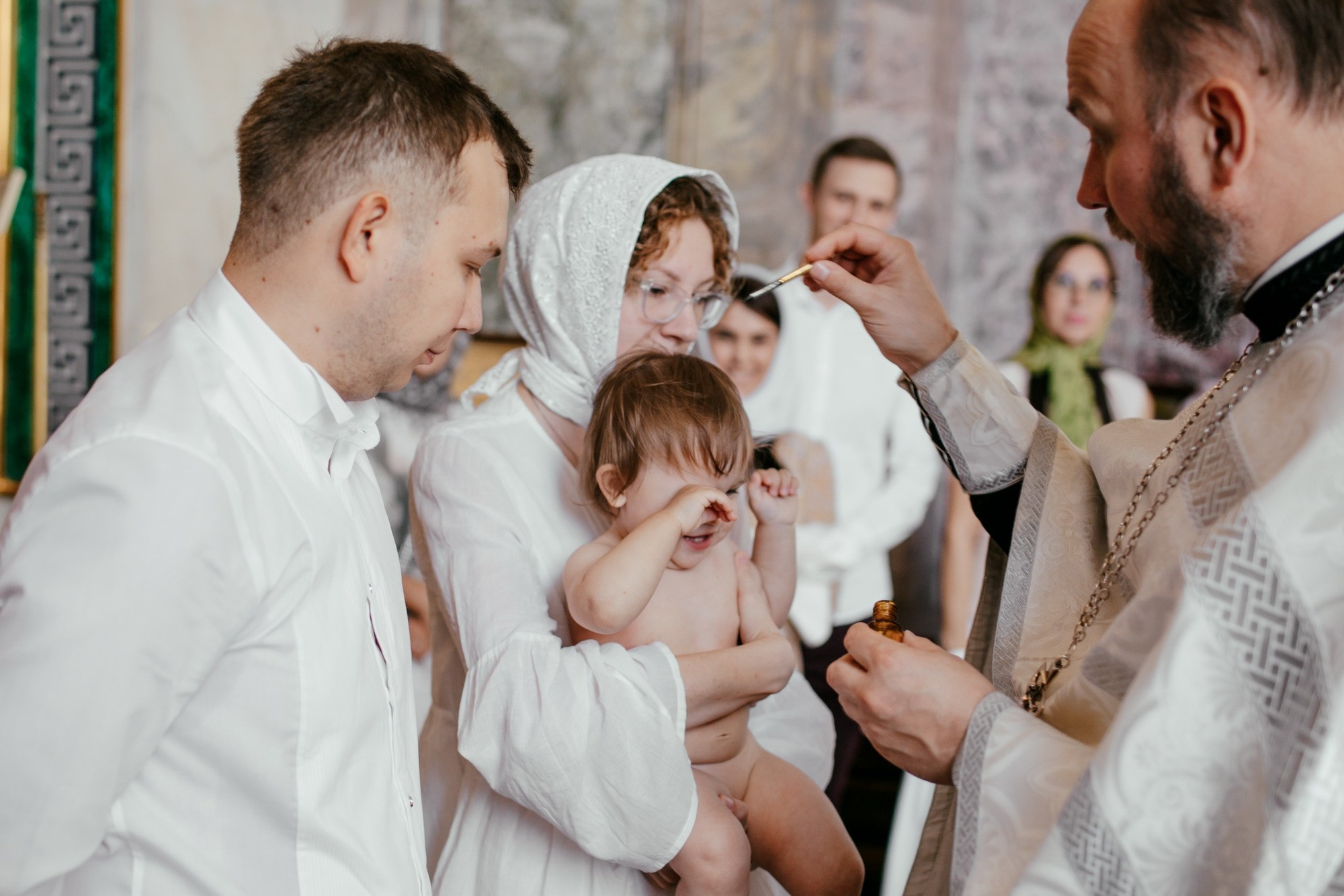 Крещение ребенка в Исаакиевском соборе СПб. Фотограф крещение венчание в Петербурге! Помогает подобрать храм и посоветовал душевного батюшку в СПб