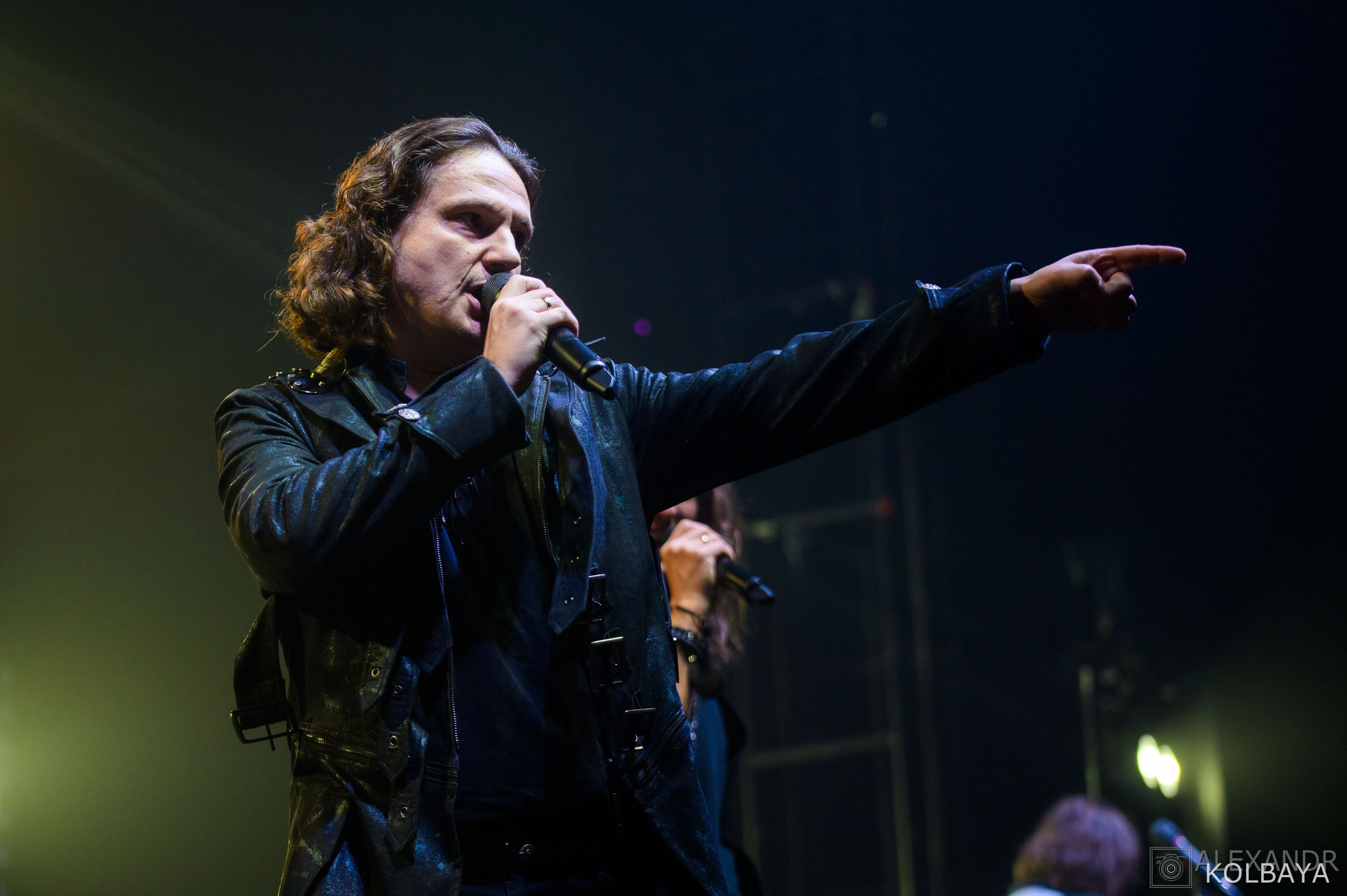 Эпидемии 29 лет — концерт в день рождения. Концертный и театральный репортажный фотограф в Москве Александр Колбая