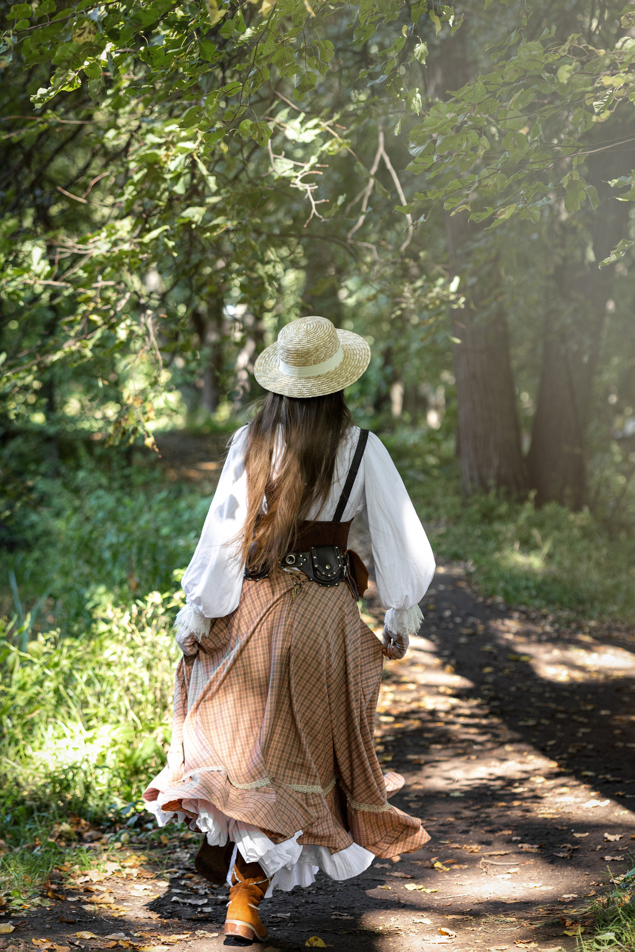Фотопрогулка с лошадью в парке Быково