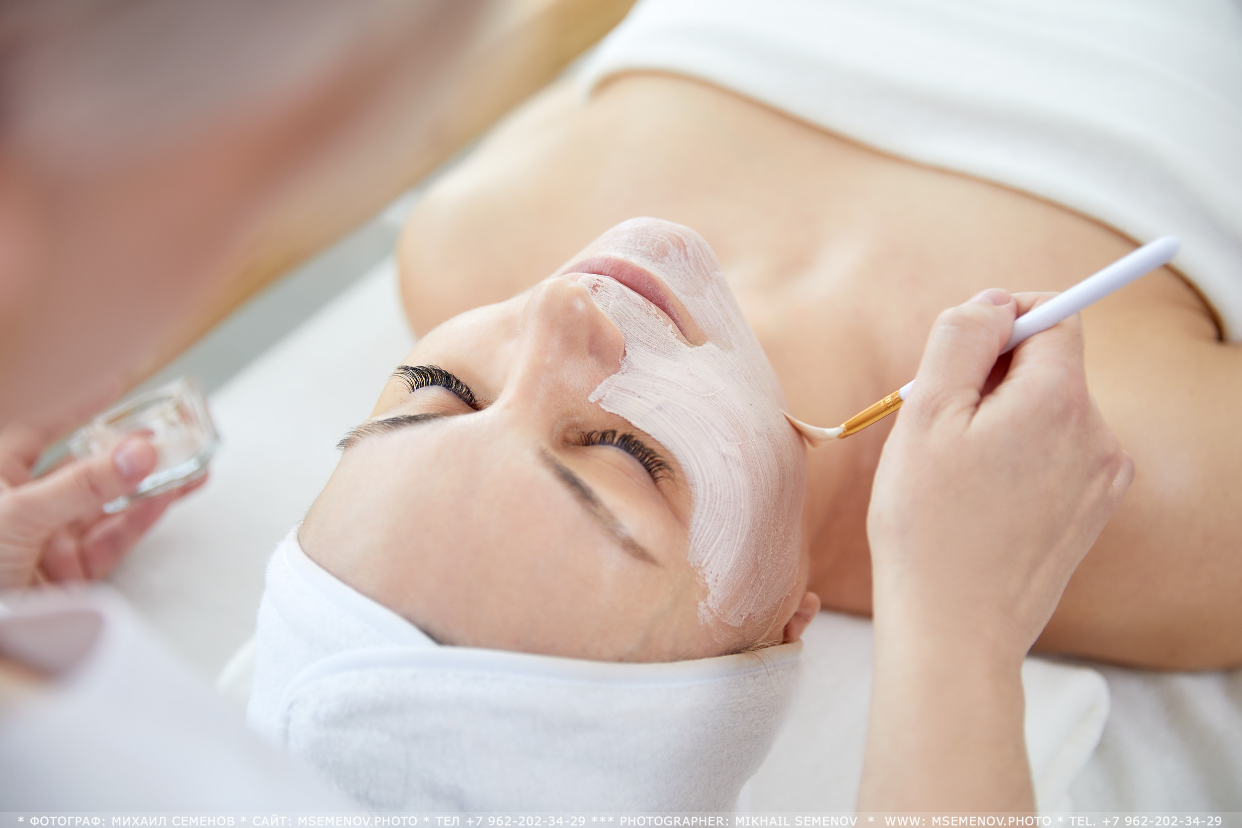 Коммерческая фото-видео съемка для бизнеса и предприятий, лидеров, руководителей компаний. Профессиональные фотоуслуги для создания календарей, рекламы, полиграфии и контента для сайта и соц. сетей. Команда профессионалов, выездные съемки на предприятии, профессиональный свет, оборудование