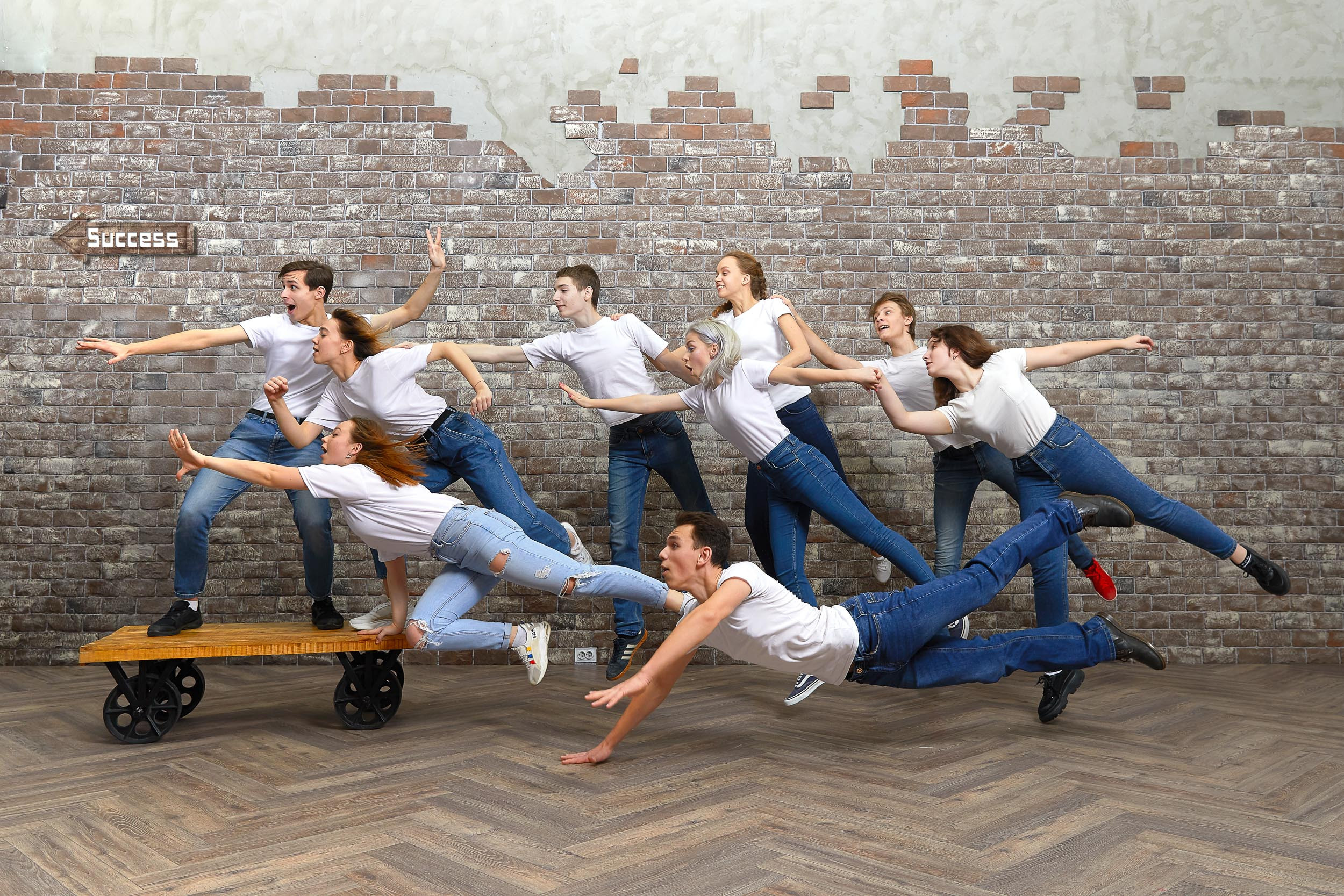 АФИШИ Для КОЛЛЕКТИВОВ. Фотограф, фотопроекты Михаила Семенова в Ярославле. Фотошкола