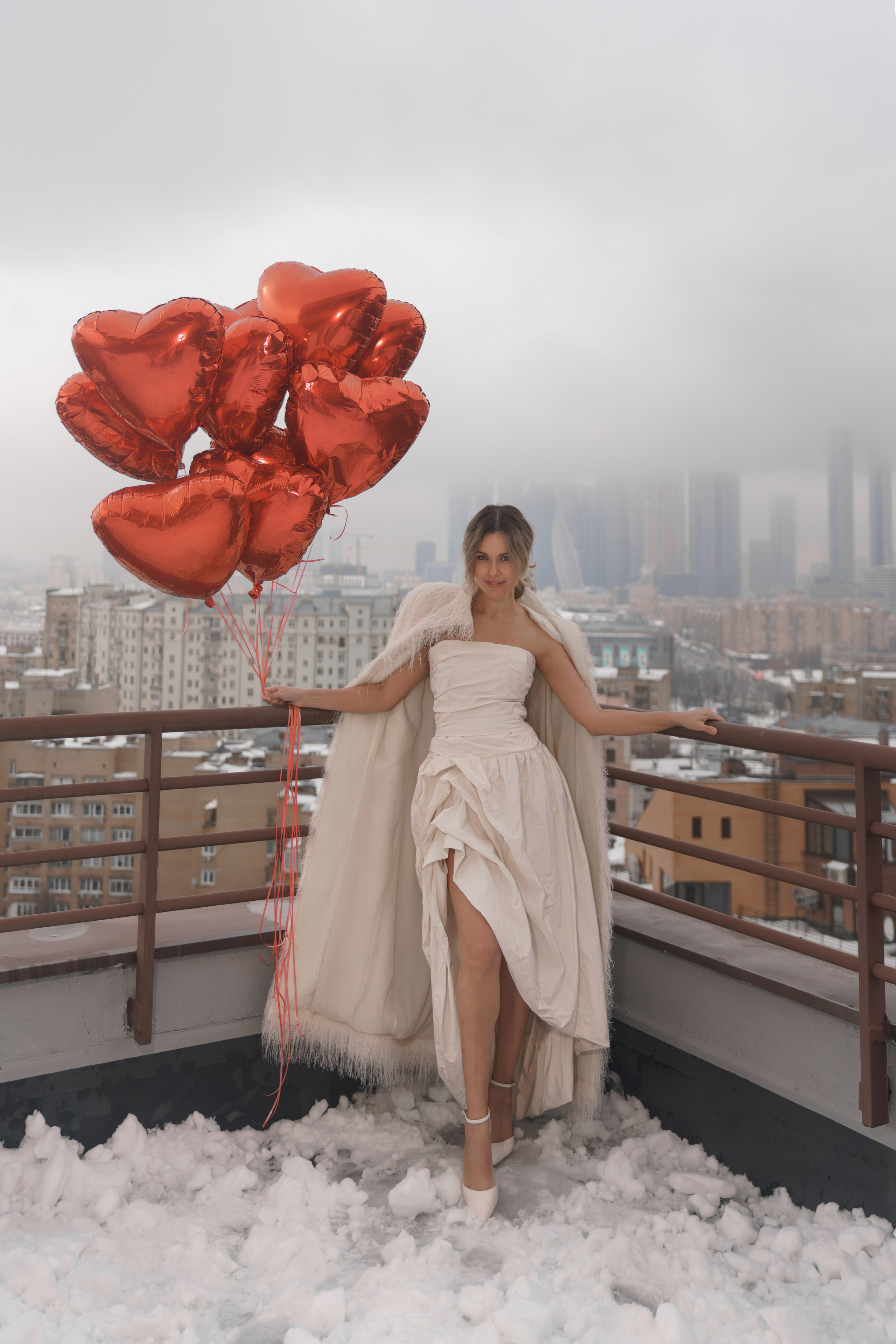 Съёмки на крыше в Москве. Фотограф Айгуль Вишня, съёмка в Москве и Санкт-Петербурге