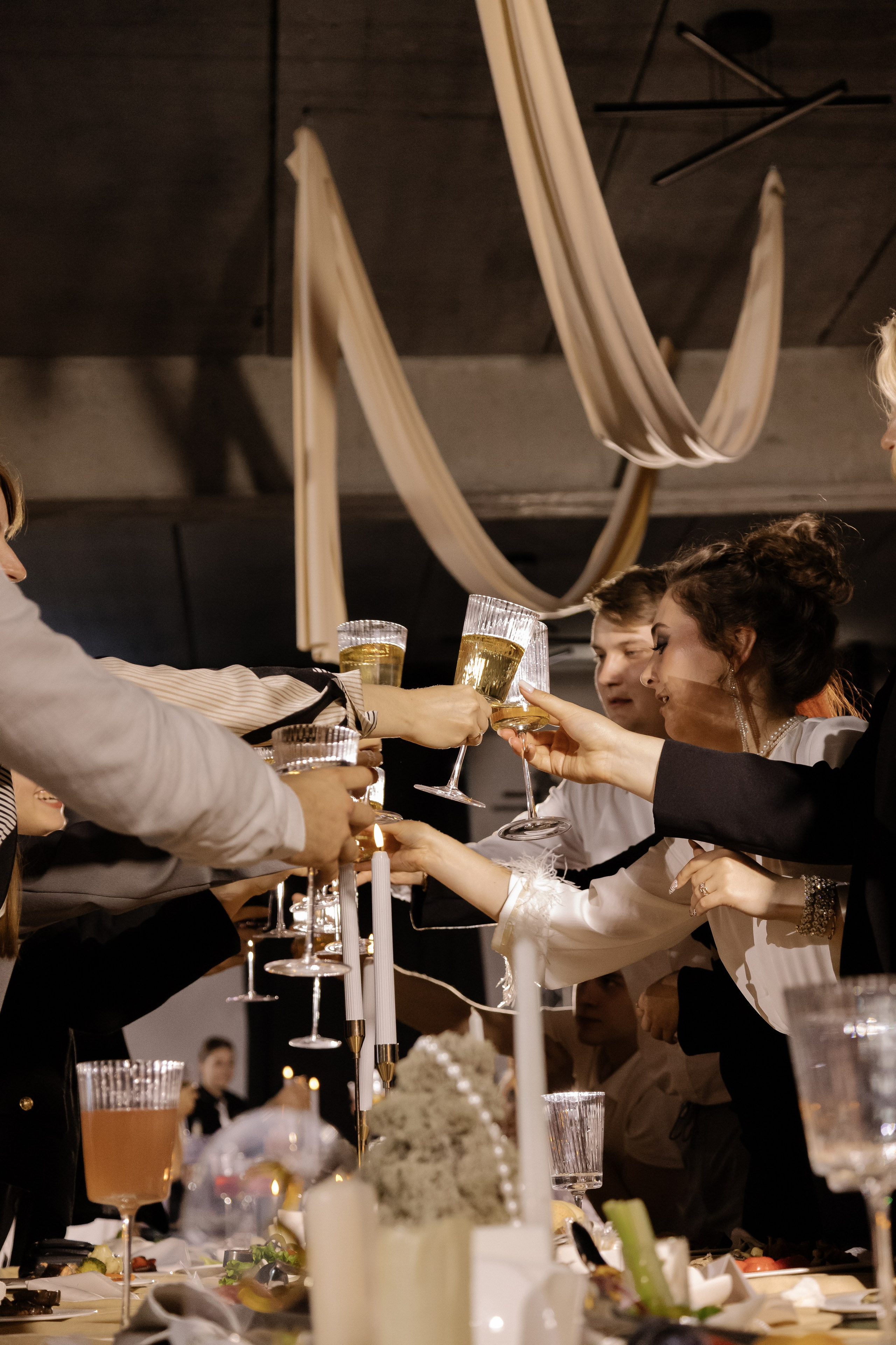 Свадьба в Amore. Свадебный фотограф Челябинск Полина Чеботарь