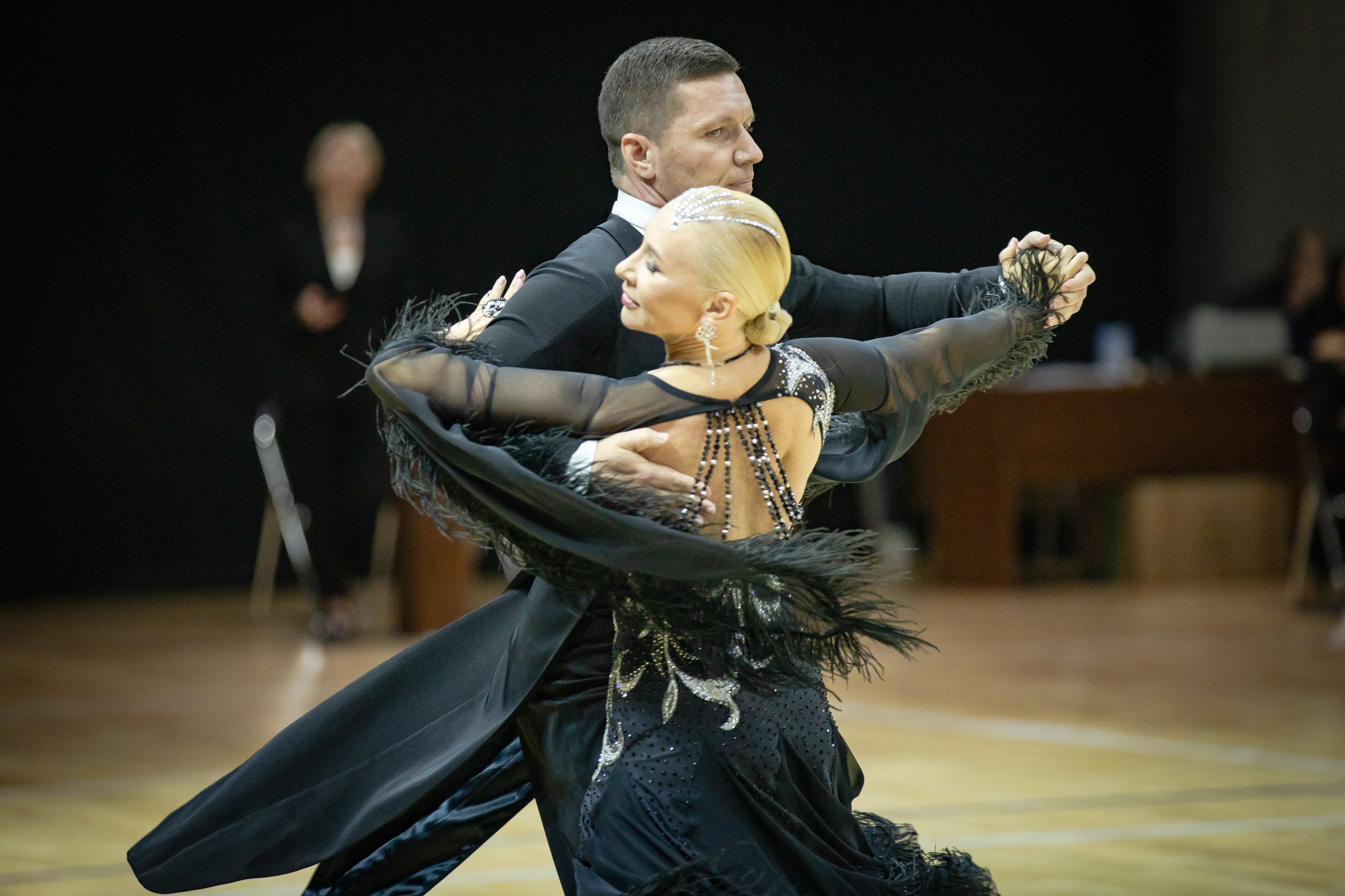 Региональный турнир по танц. спорту. Фотограф. г. Южно-Сахалинск. Олег Толстов