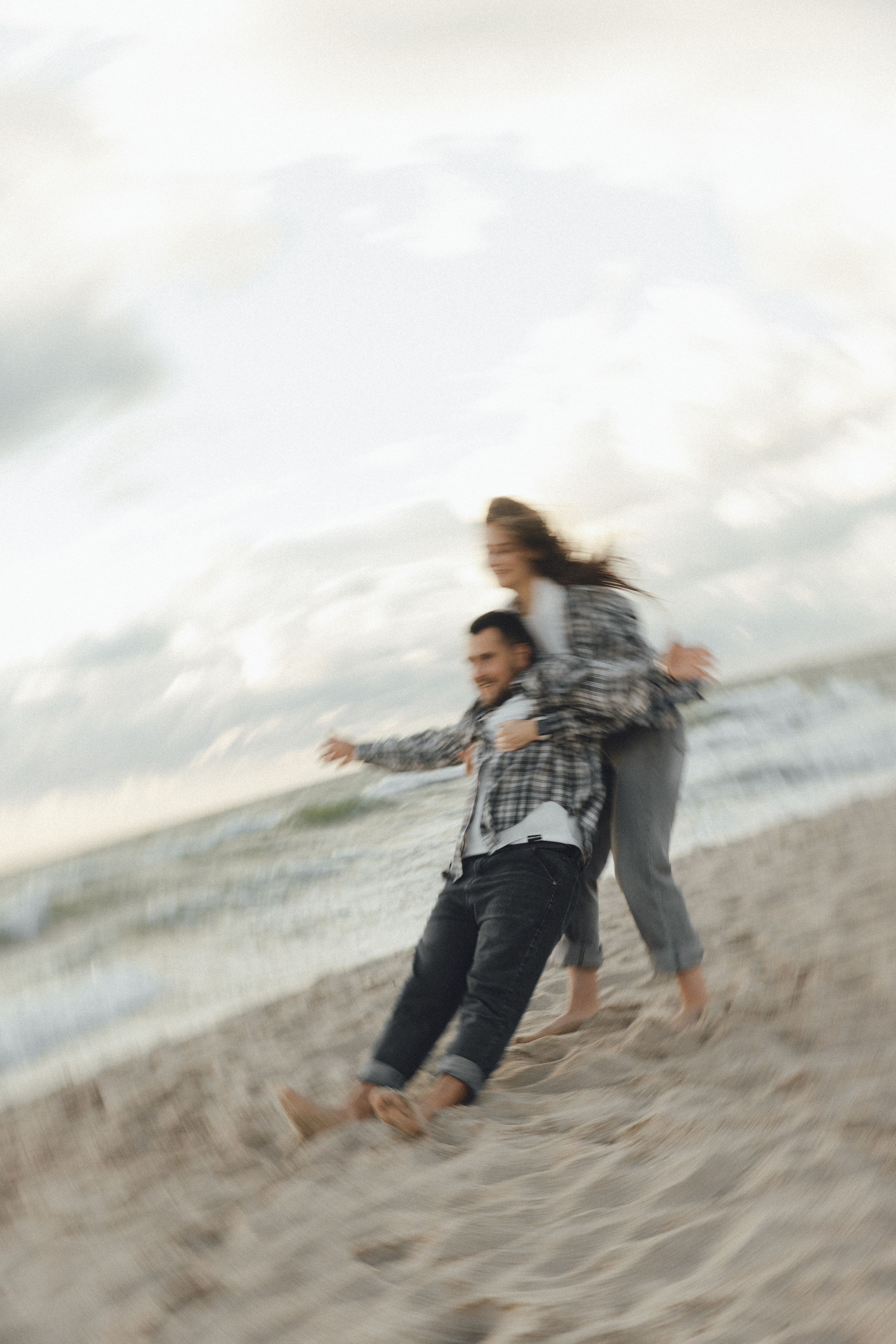 Иван и Дарья / Янтарный. Фотограф Калининград Илья Миллер